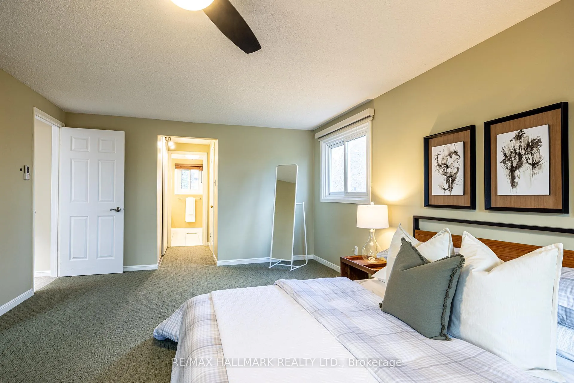Photo 27 of 85 Colvin Crescent, Vaughan, Brownridge — HOMEH