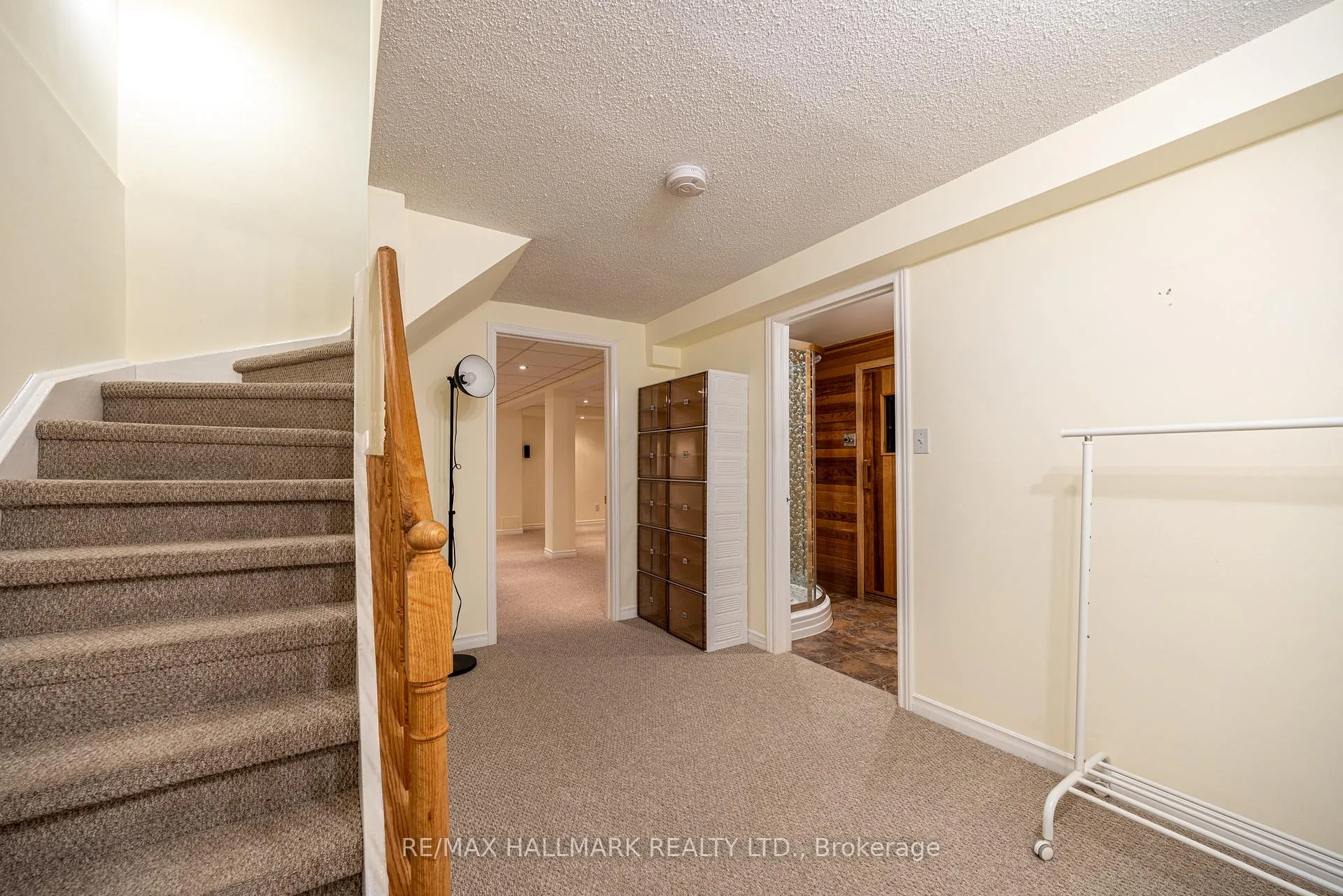 Photo 36 of 85 Colvin Crescent, Vaughan, Brownridge — HOMEH
