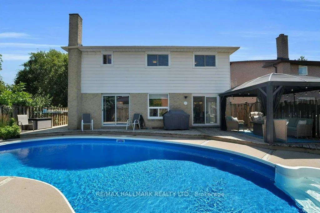 Photo 42 of 85 Colvin Crescent, Vaughan, Brownridge — HOMEH