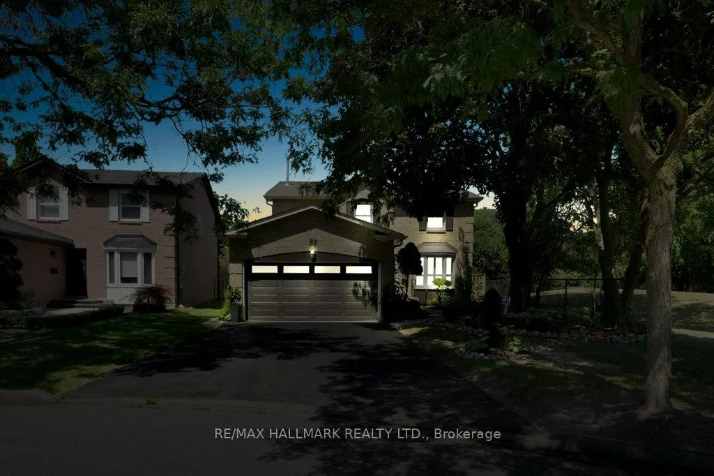 Photo 48 of 85 Colvin Crescent, Vaughan, Brownridge — HOMEH