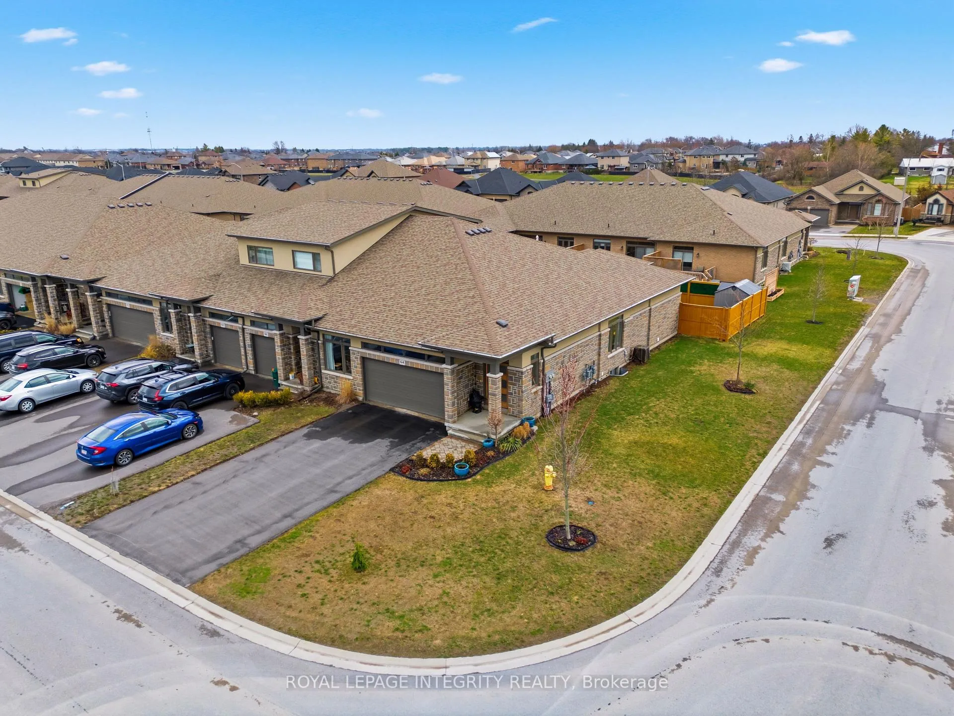 Photo 3 of 64 Covington Crescent, Belleville, Thurlow Ward — HOMEH
