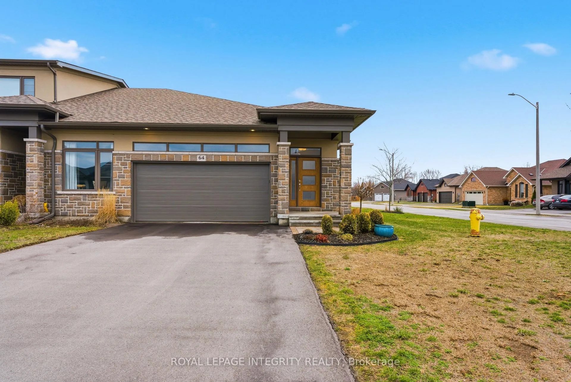 Photo 4 of 64 Covington Crescent, Belleville, Thurlow Ward — HOMEH