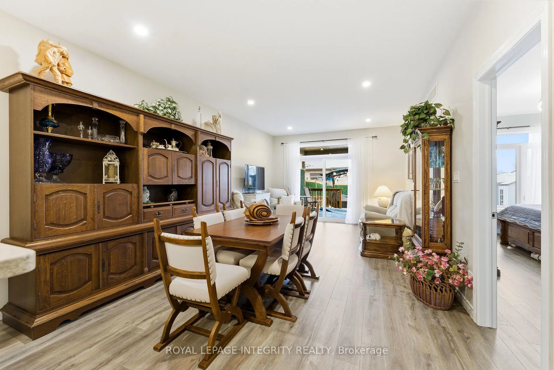 Photo 20 of 64 Covington Crescent, Belleville, Thurlow Ward — HOMEH