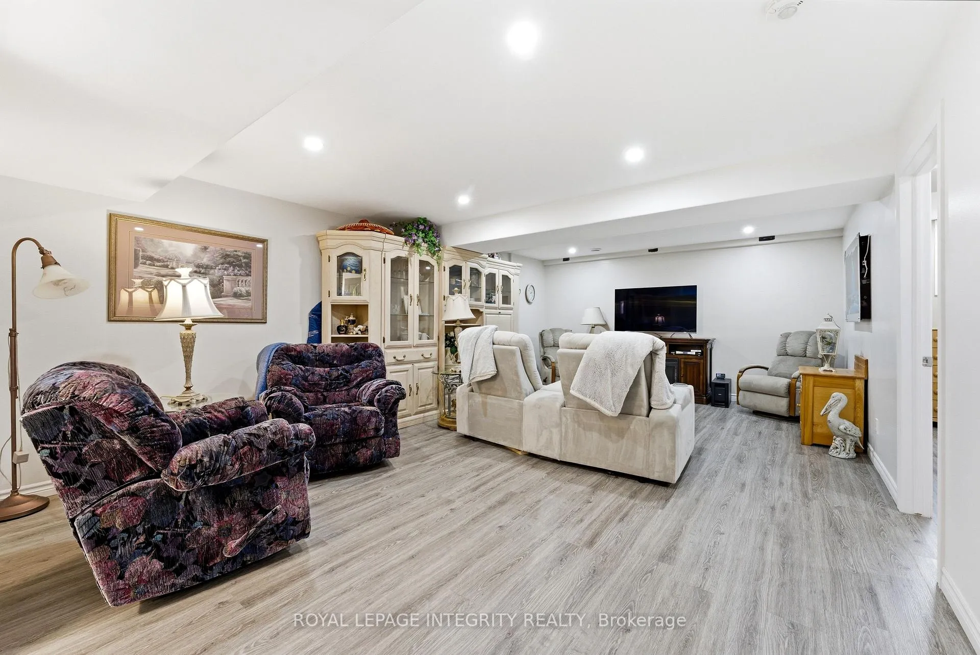Photo 26 of 64 Covington Crescent, Belleville, Thurlow Ward — HOMEH
