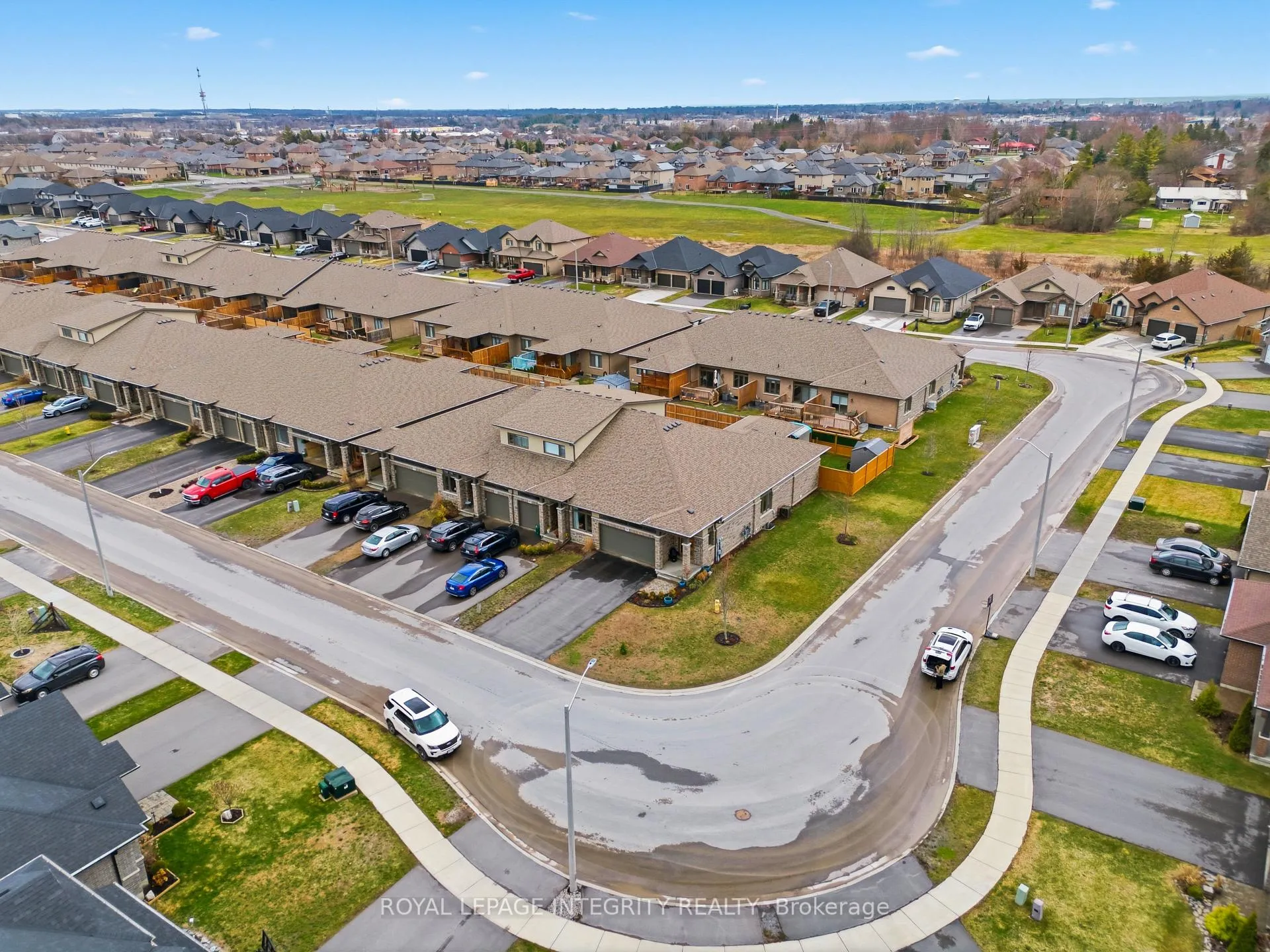 Photo 43 of 64 Covington Crescent, Belleville, Thurlow Ward — HOMEH