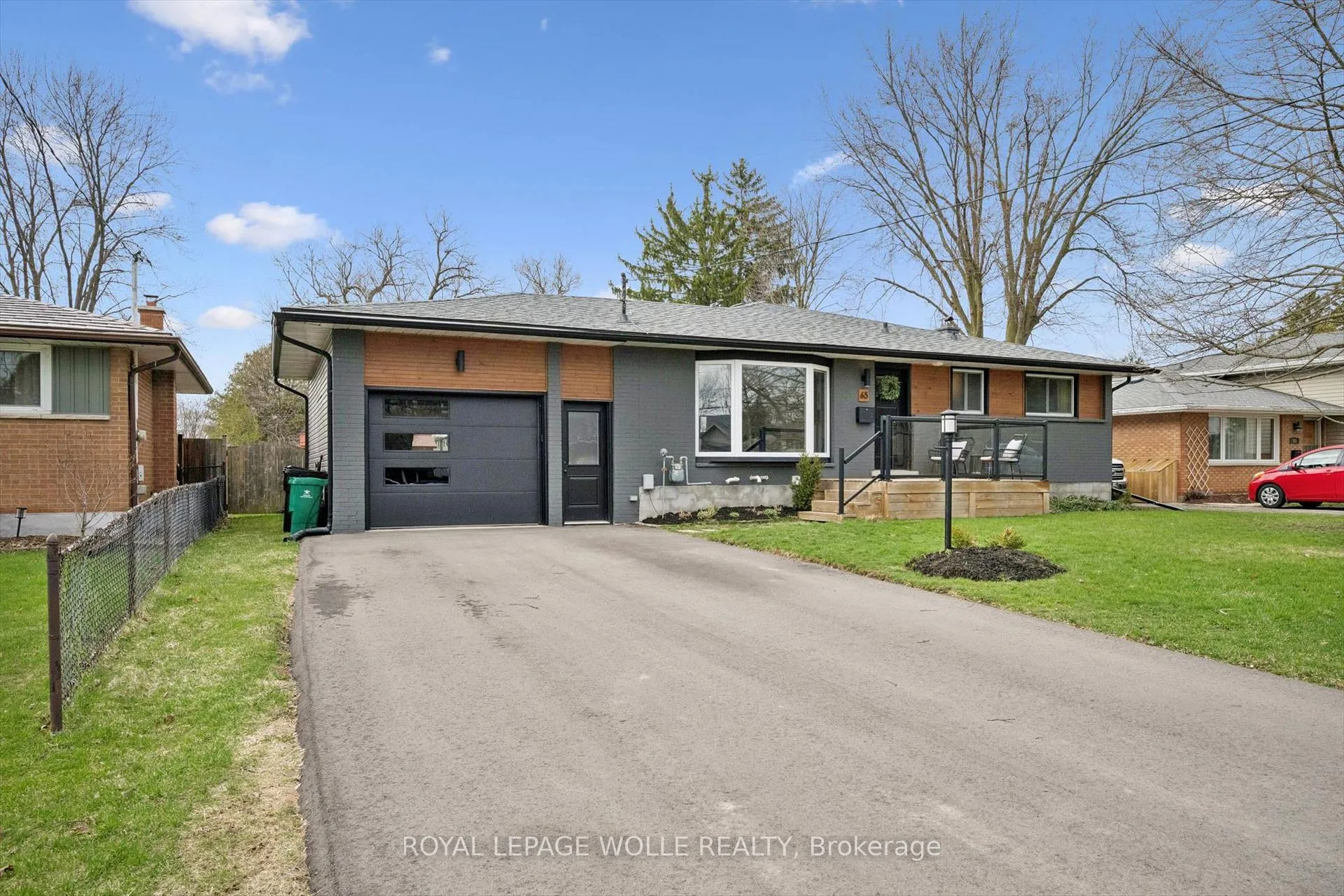 Photo 4 of 65 Schweitzer Street, Kitchener — HOMEH