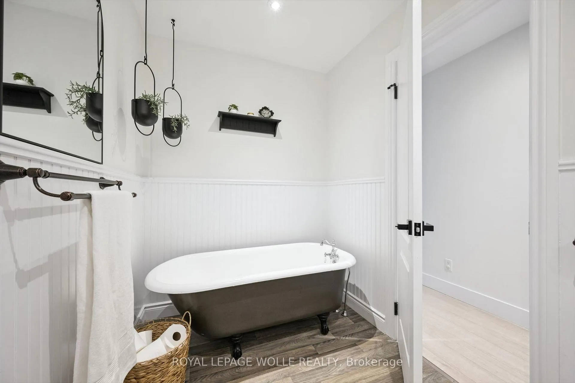 Photo 18 of 65 Schweitzer Street, Kitchener — HOMEH