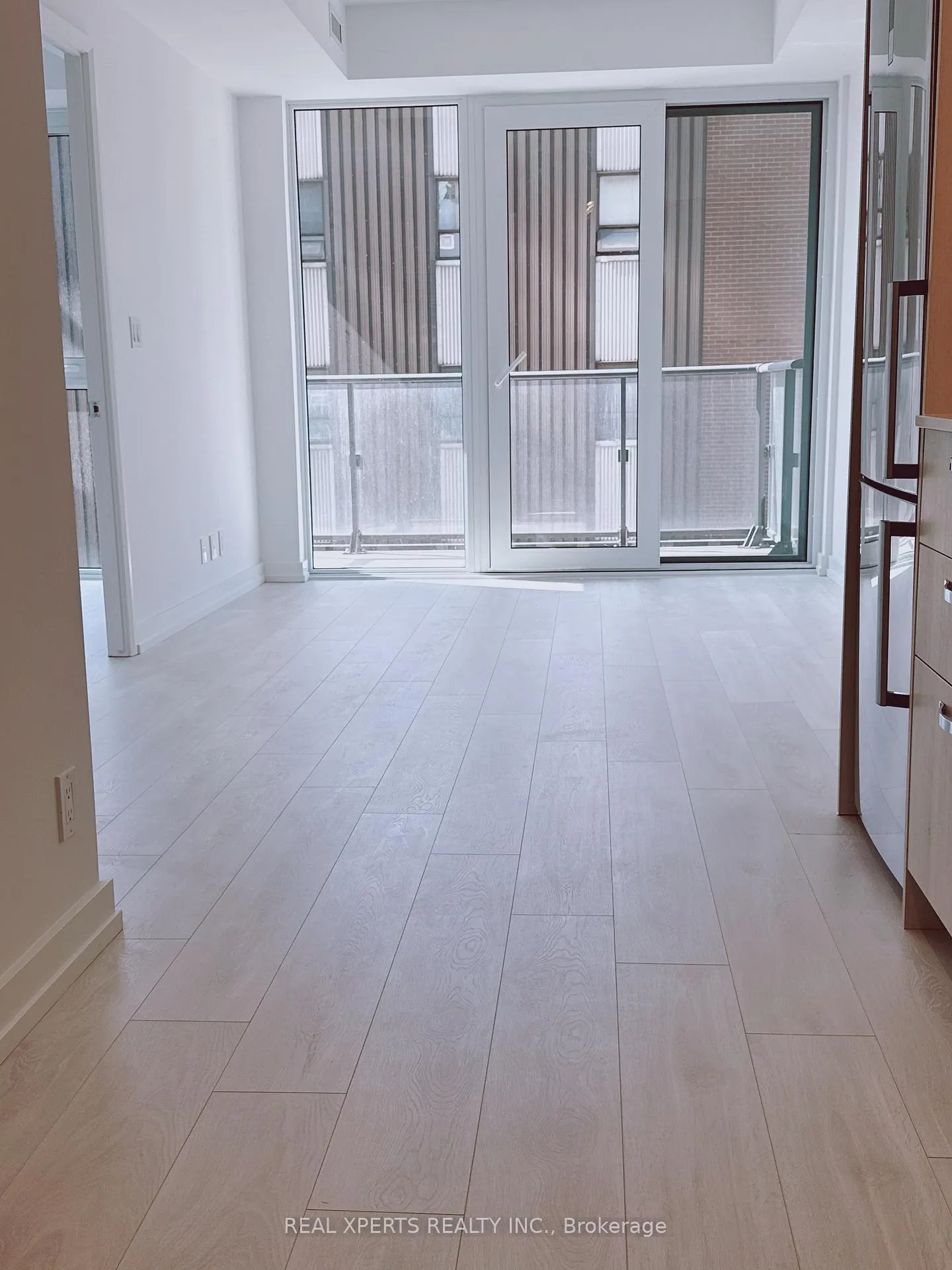 Photo 13 of Unit 525, 75 James Street S, Hamilton, Corktown — HOMEH
