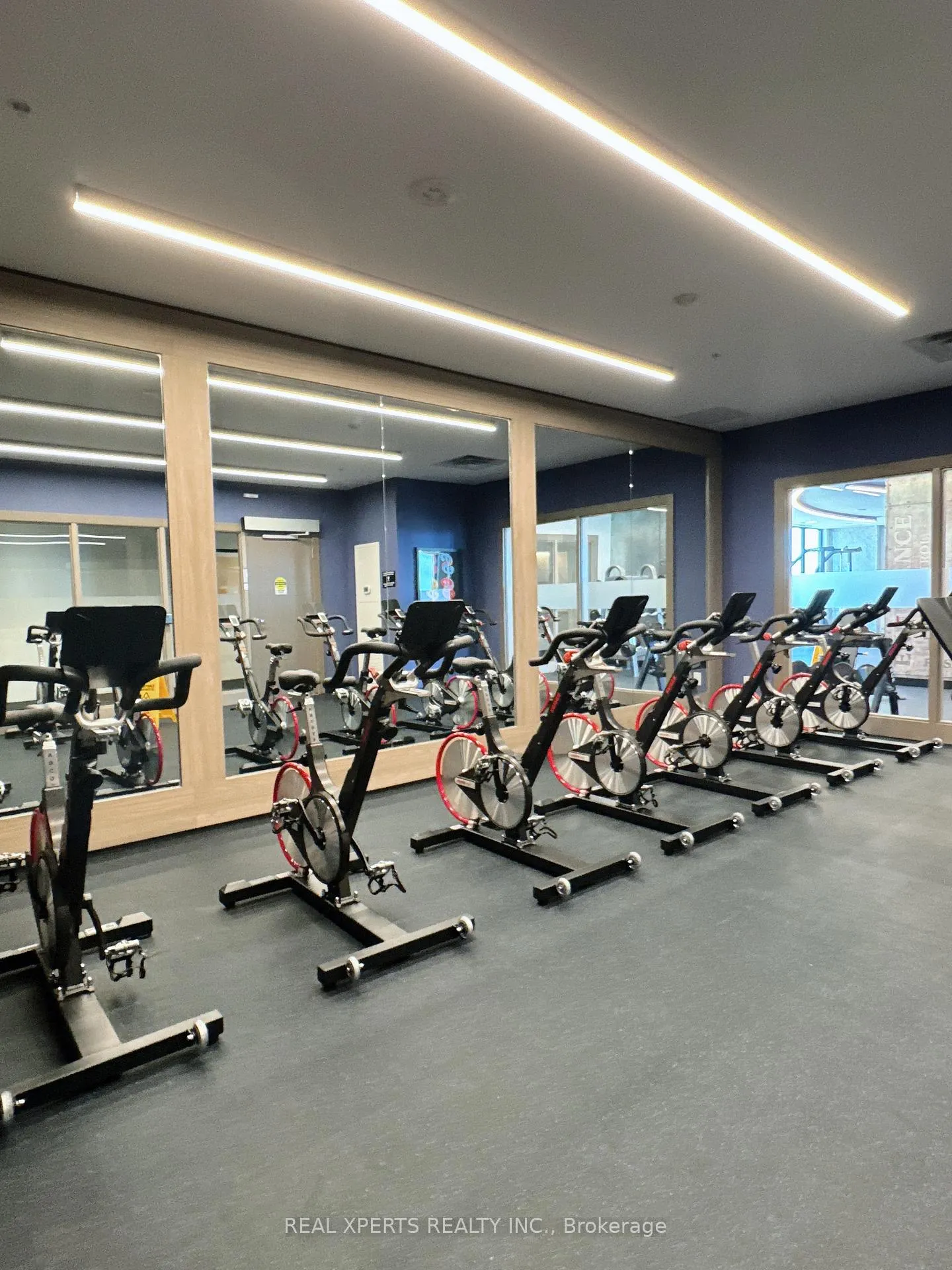 Photo 23 of Unit 525, 75 James Street S, Hamilton, Corktown — HOMEH