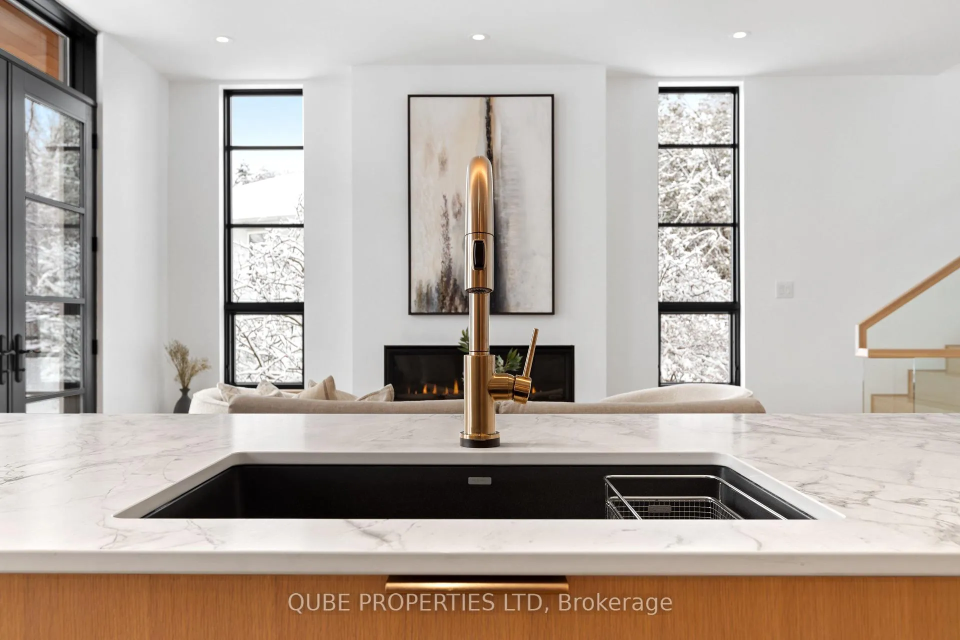 Photo 9 of 1164 Highcroft Drive, Ottawa, Manotick Village & Manotick Estates — HOMEH