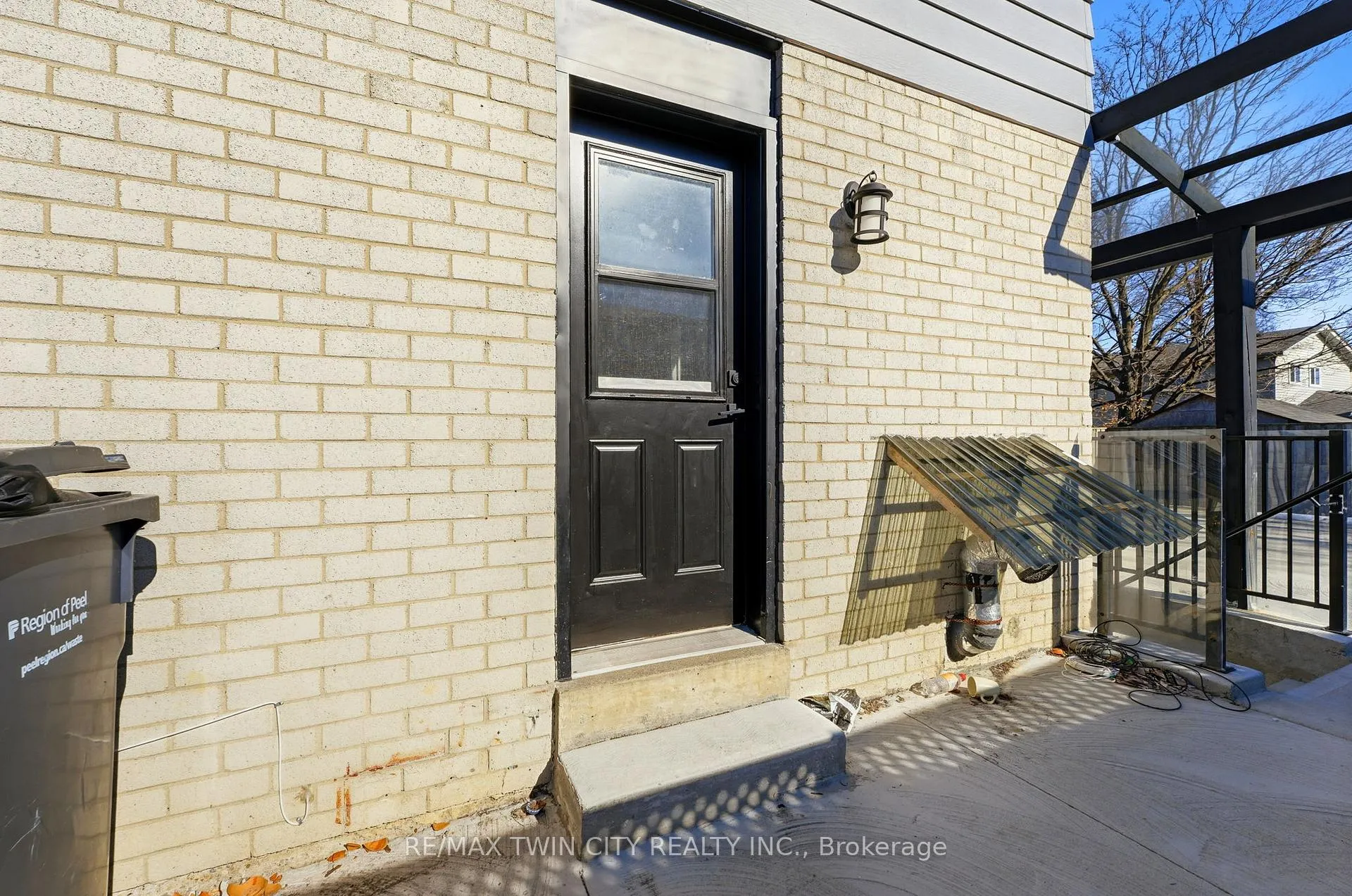 Photo 16 of 25 Seaborn Road, Brampton, Madoc — HOMEH