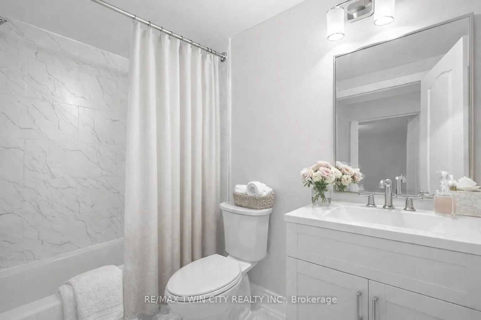 Photo 20 of 25 Seaborn Road, Brampton, Madoc — HOMEH