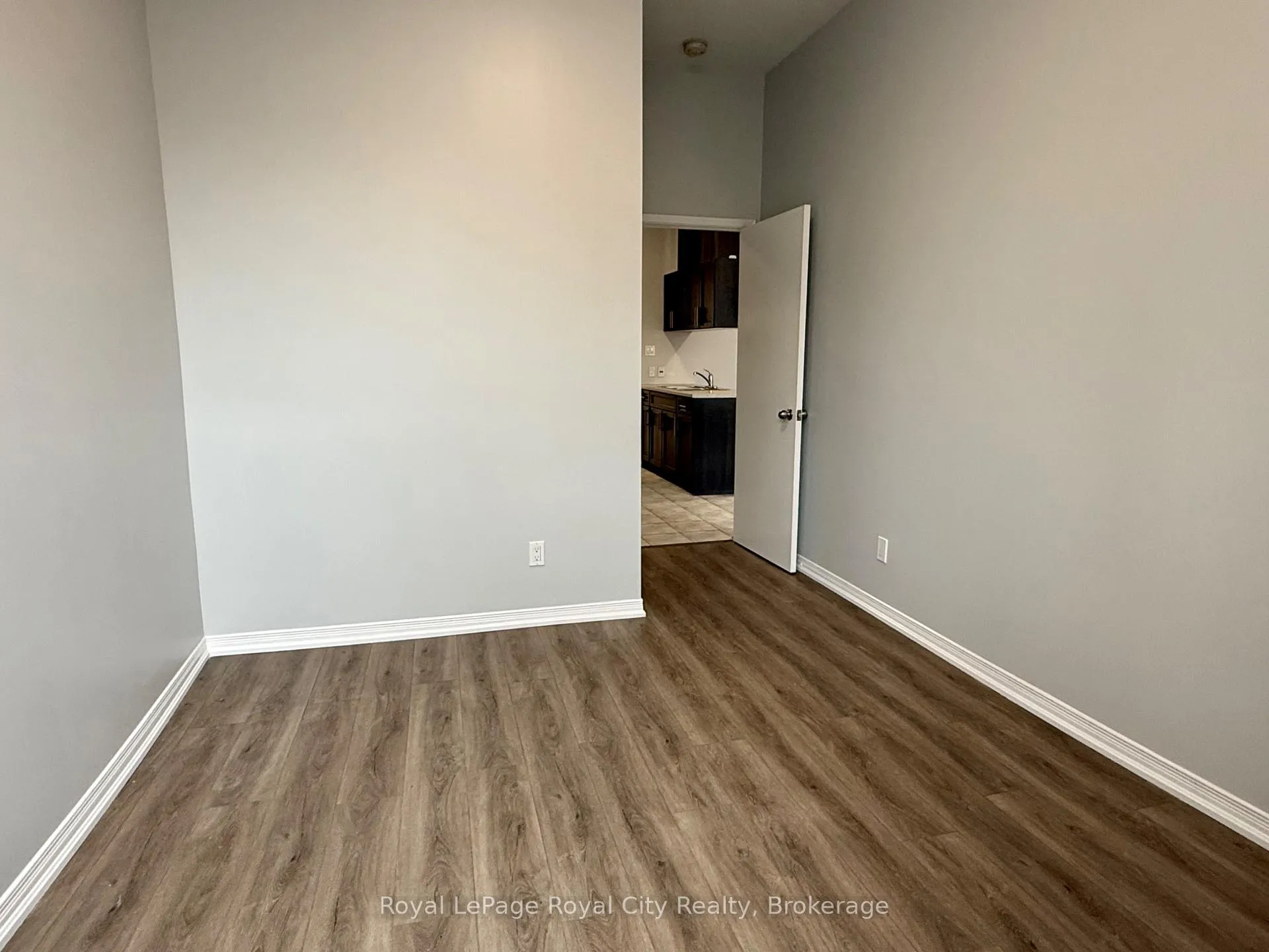 Photo 11 of Unit 1, 116 Wyndham Street N, Guelph, Downtown — HOMEH