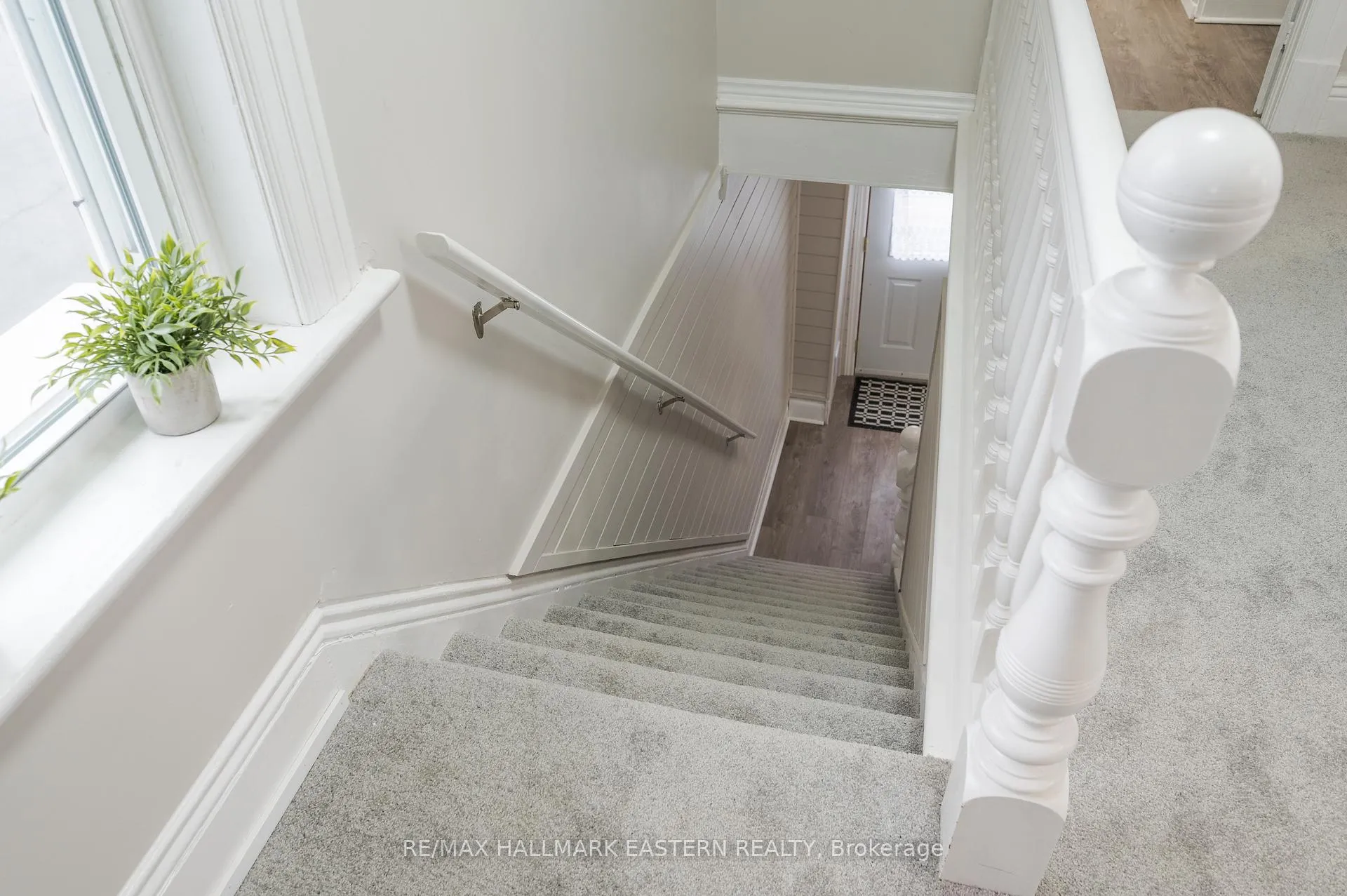 Photo 29 of 1065 High Street, Peterborough, Otonabee Ward 1 — HOMEH