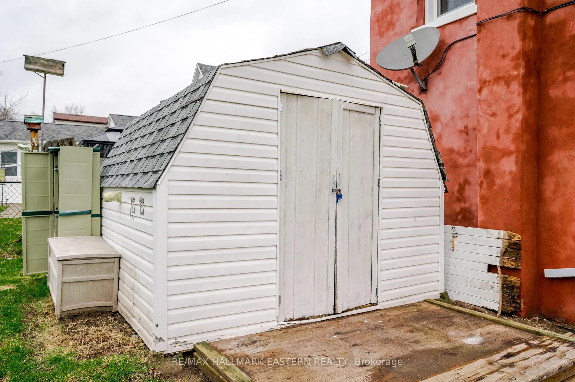 Photo 39 of 1065 High Street, Peterborough, Otonabee Ward 1 — HOMEH
