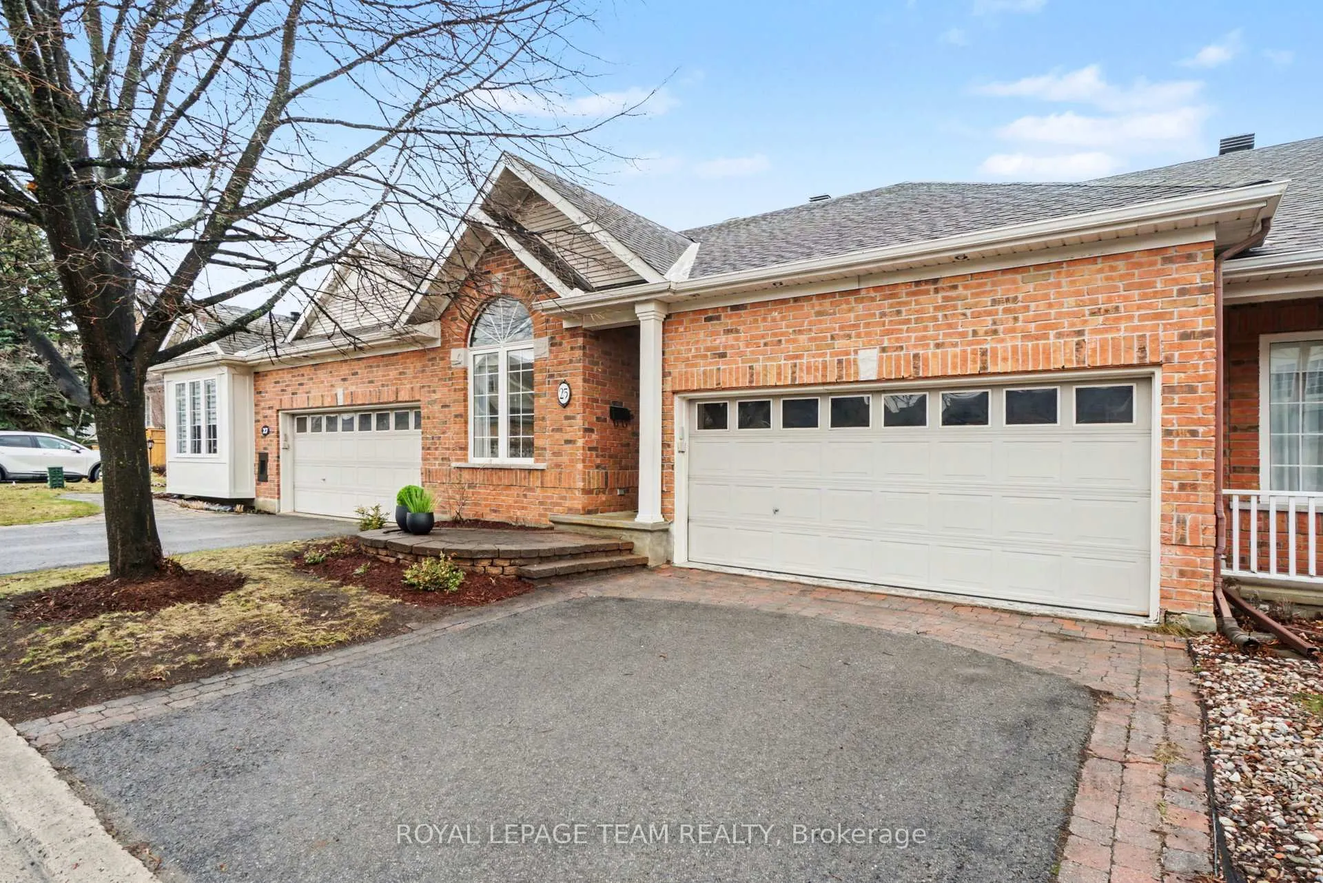 Front of 25 Sawchuk Terrace