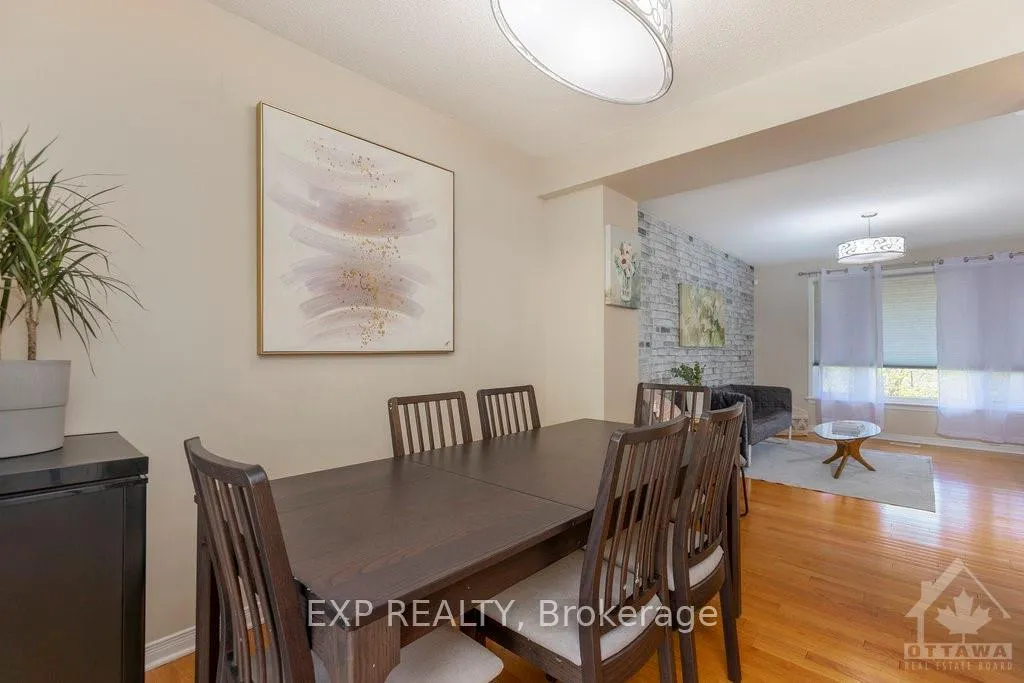 Photo 5 of 259 Monterey Drive, Ottawa, Leslie Park — HOMEH