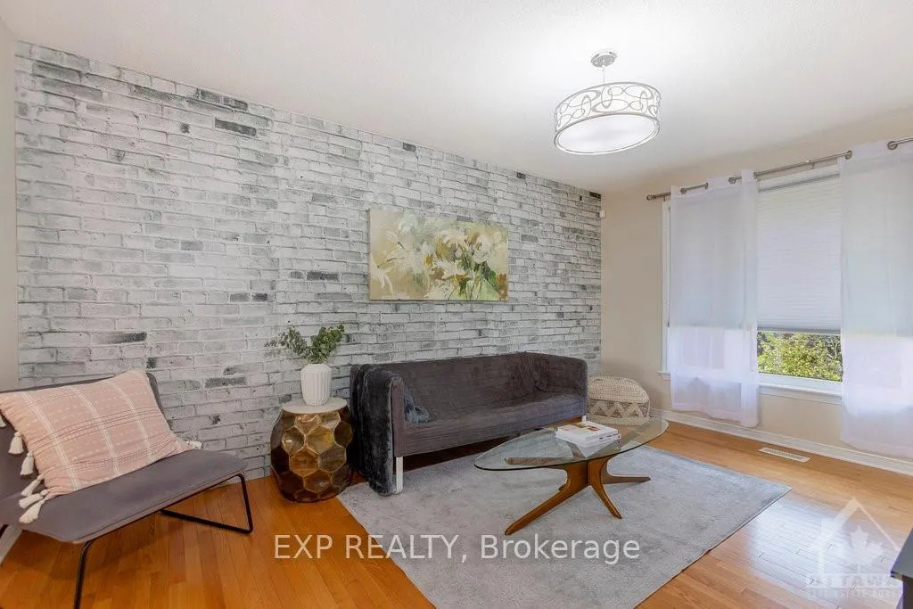 Photo 7 of 259 Monterey Drive, Ottawa, Leslie Park — HOMEH