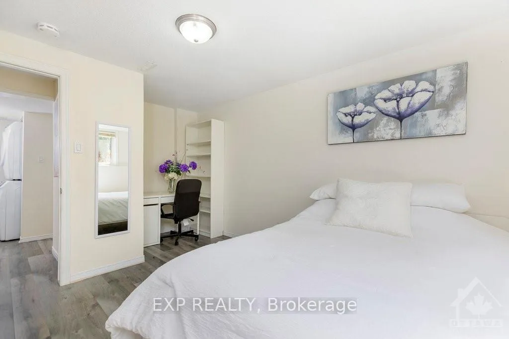 Photo 14 of 259 Monterey Drive, Ottawa, Leslie Park — HOMEH