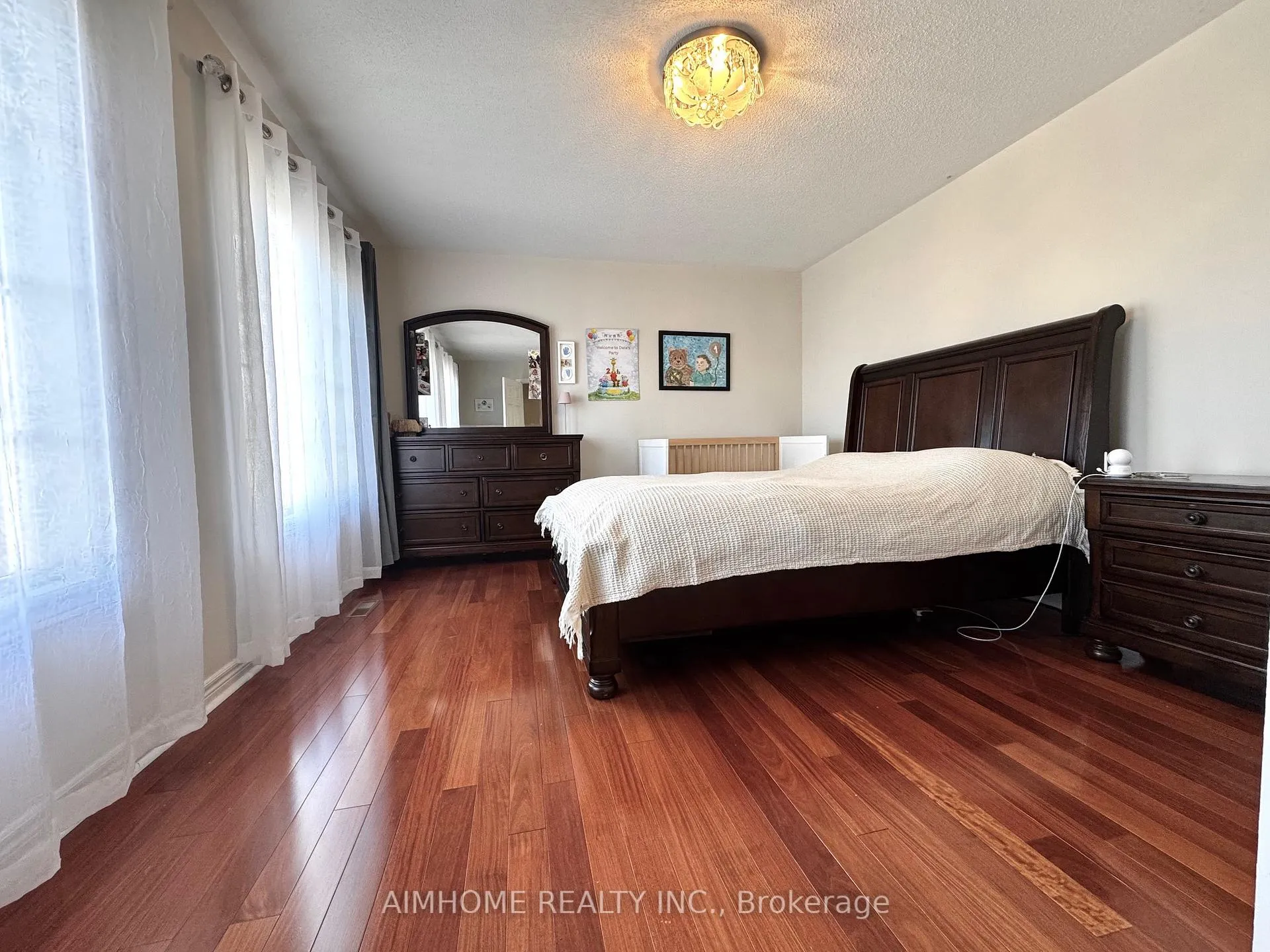 Photo 14 of 61 Ten Oaks Blvd, Vaughan, Patterson — HOMEH