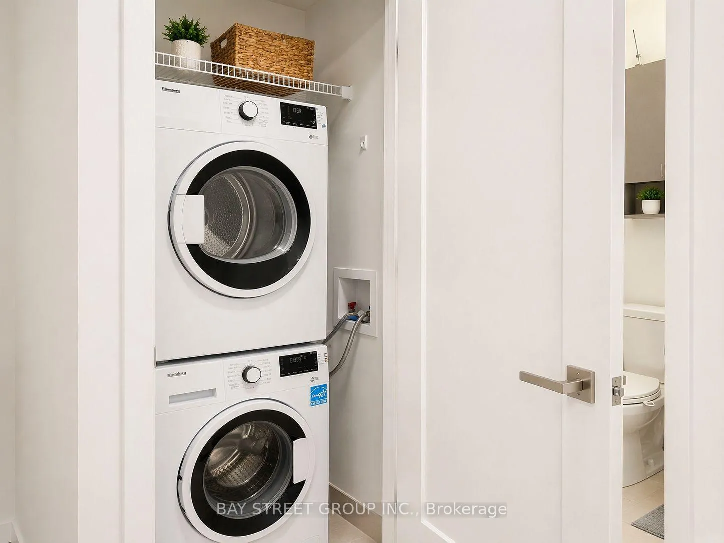 Photo 11 of Unit 708, 415 Main Street W, Hamilton, Kirkendall — HOMEH