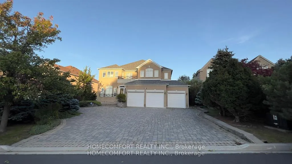Photo 2 of 95 Rowland Court, Markham, Cachet — HOMEH
