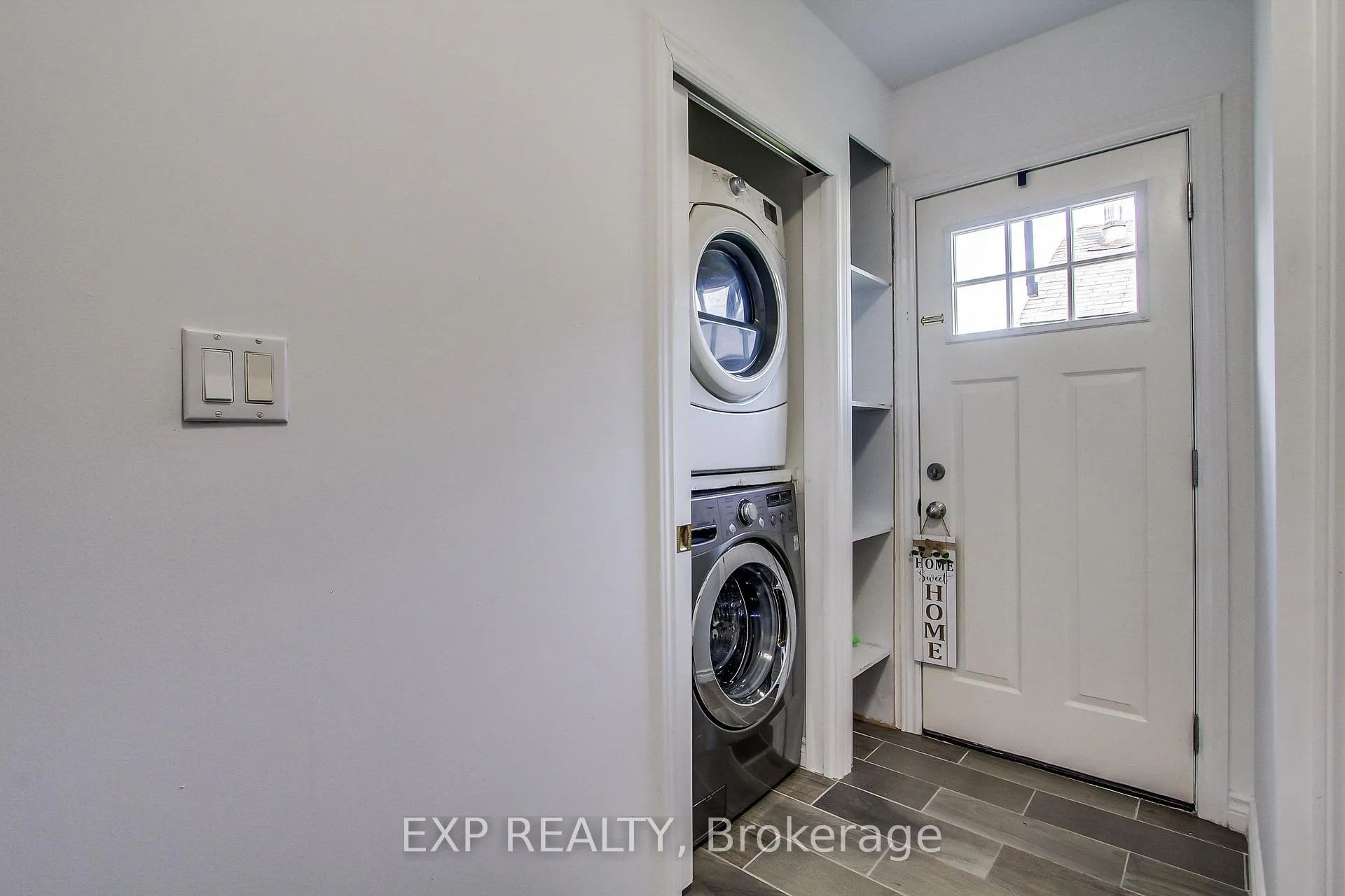 Photo 25 of 210 Bayview Avenue, Georgina, Keswick South — HOMEH