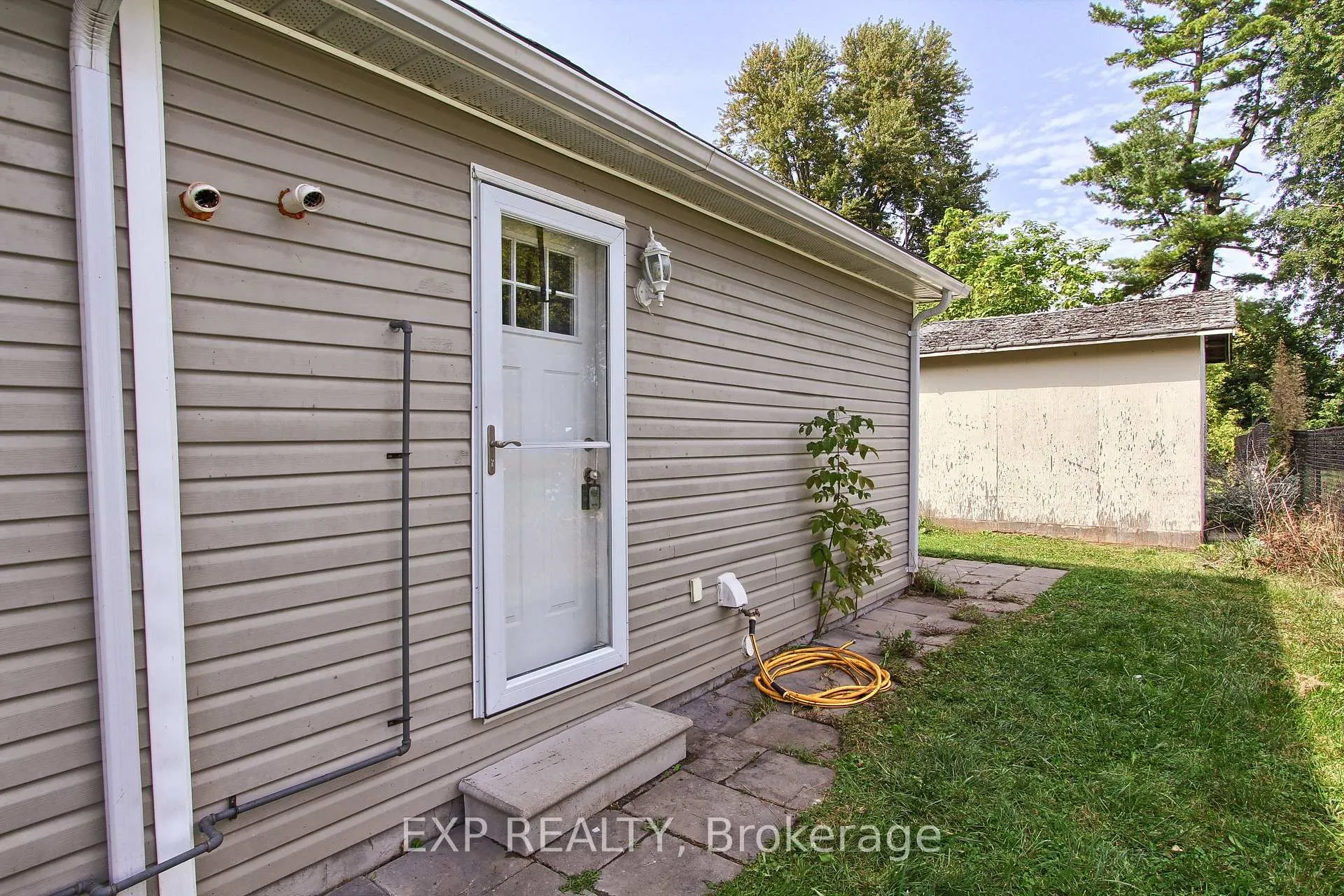 Photo 26 of 210 Bayview Avenue, Georgina, Keswick South — HOMEH