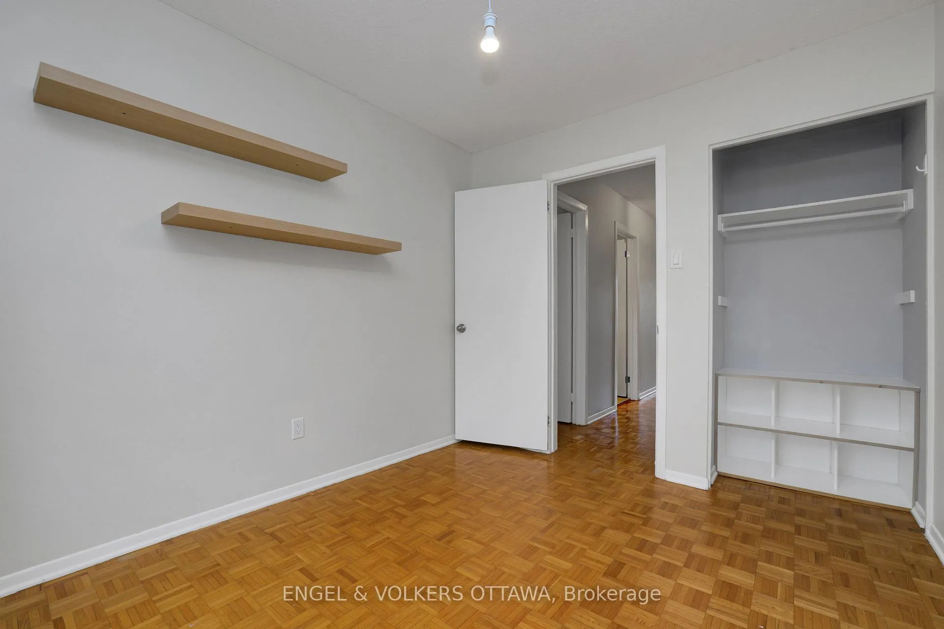 Photo 32 of 20 Meadowbank Drive, Ottawa, Briargreen — HOMEH