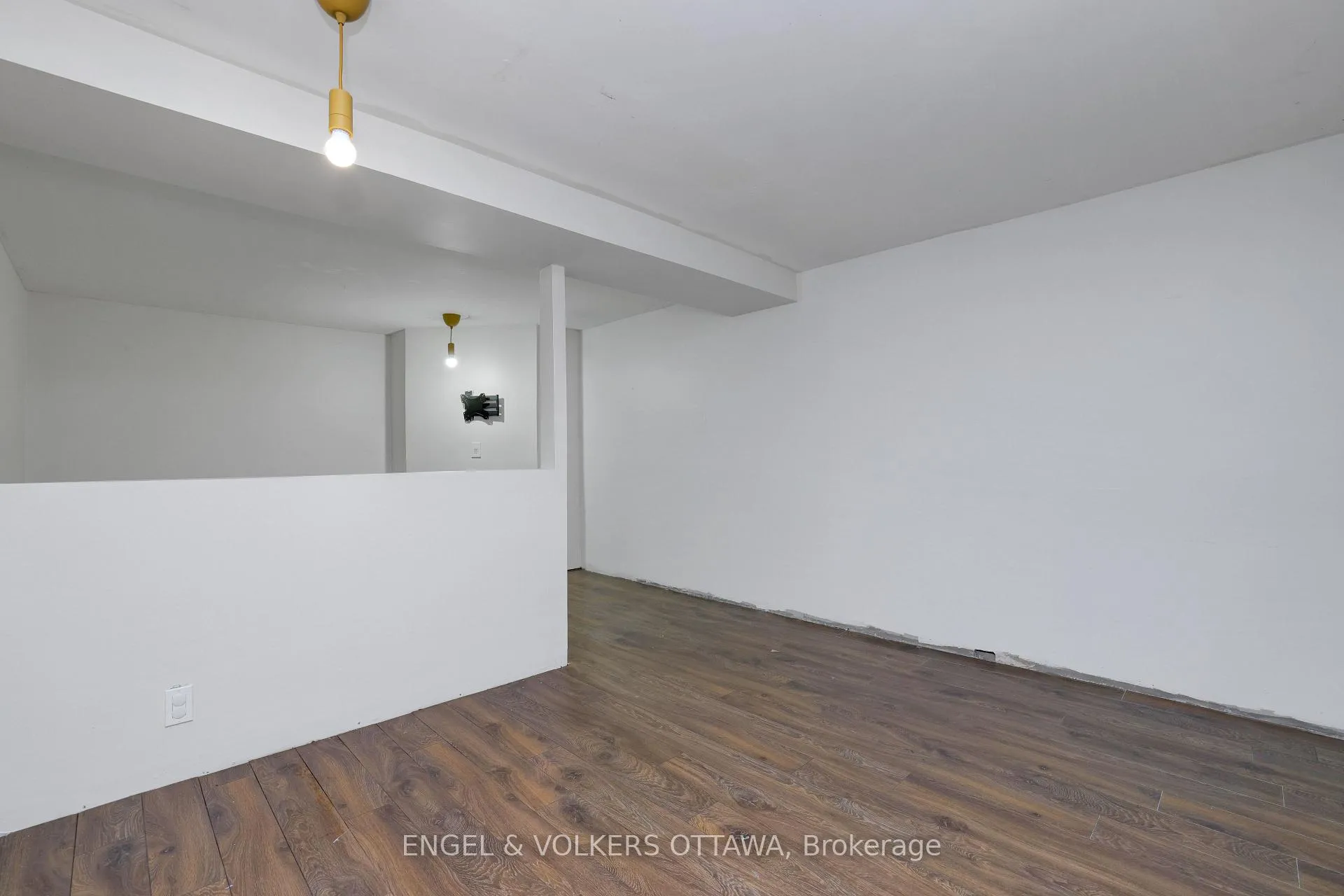 Photo 37 of 20 Meadowbank Drive, Ottawa, Briargreen — HOMEH