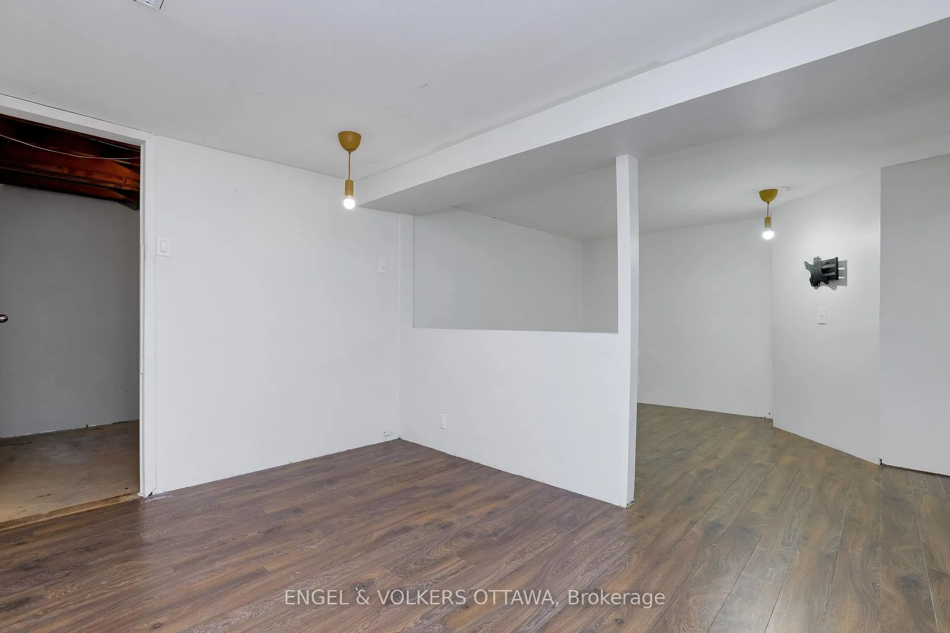 Photo 38 of 20 Meadowbank Drive, Ottawa, Briargreen — HOMEH