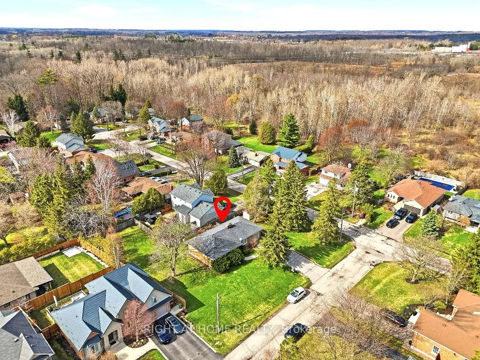 Photo 19 of 13 Westview Crescent, Hamilton, Waterdown — HOMEH