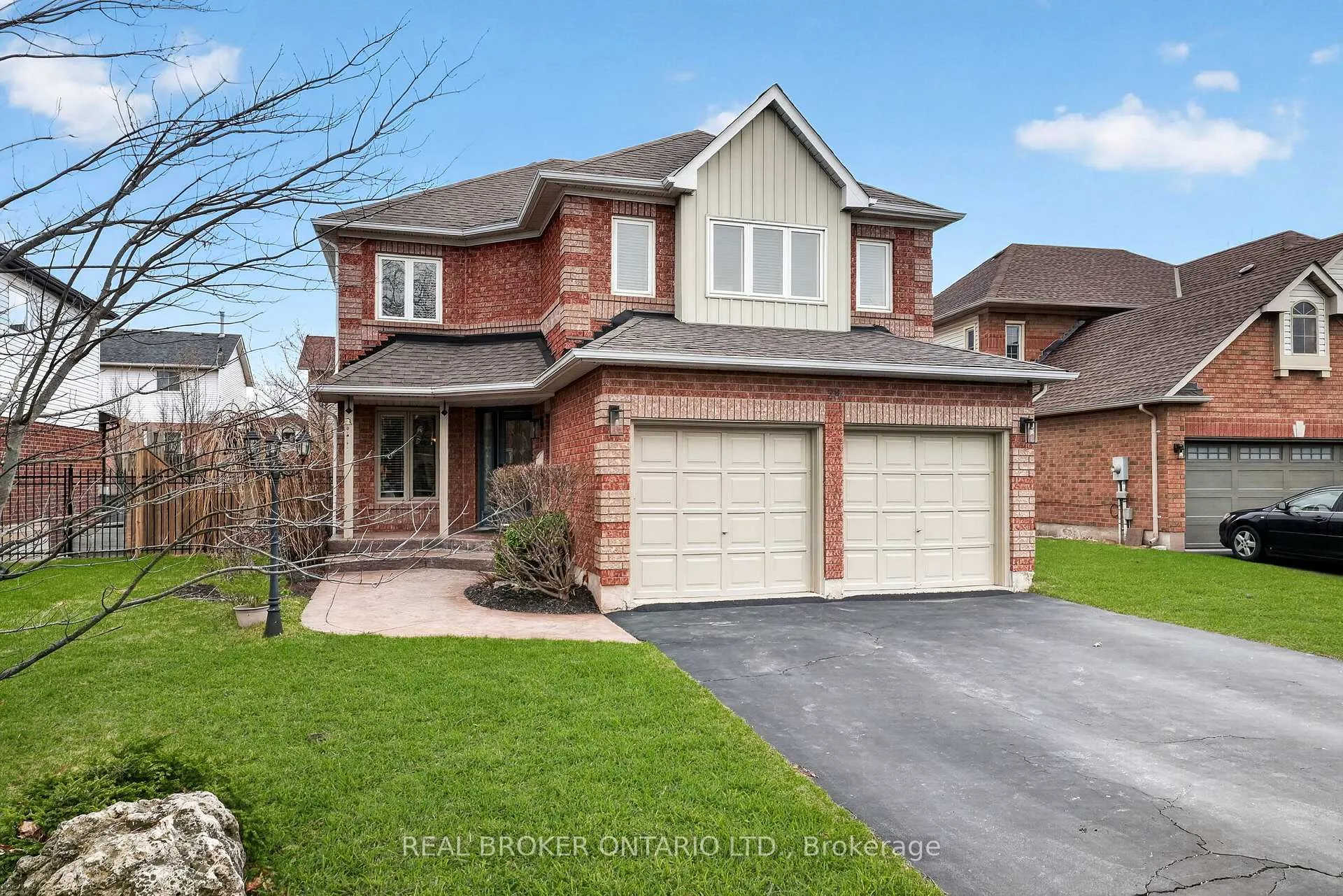 Photo 4 of 24 Shetland Drive, Hamilton, Waterdown — HOMEH