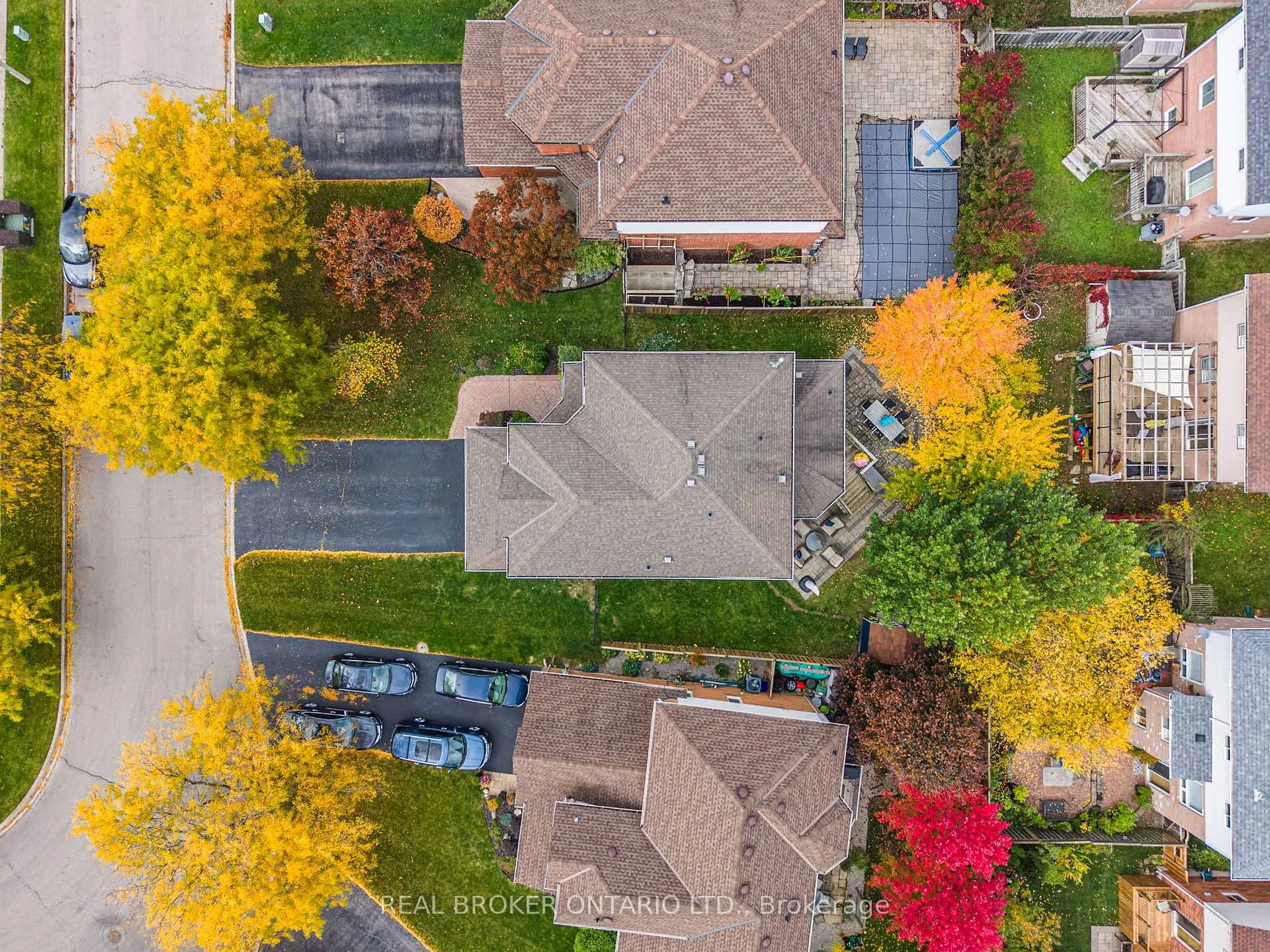 Photo 46 of 24 Shetland Drive, Hamilton, Waterdown — HOMEH