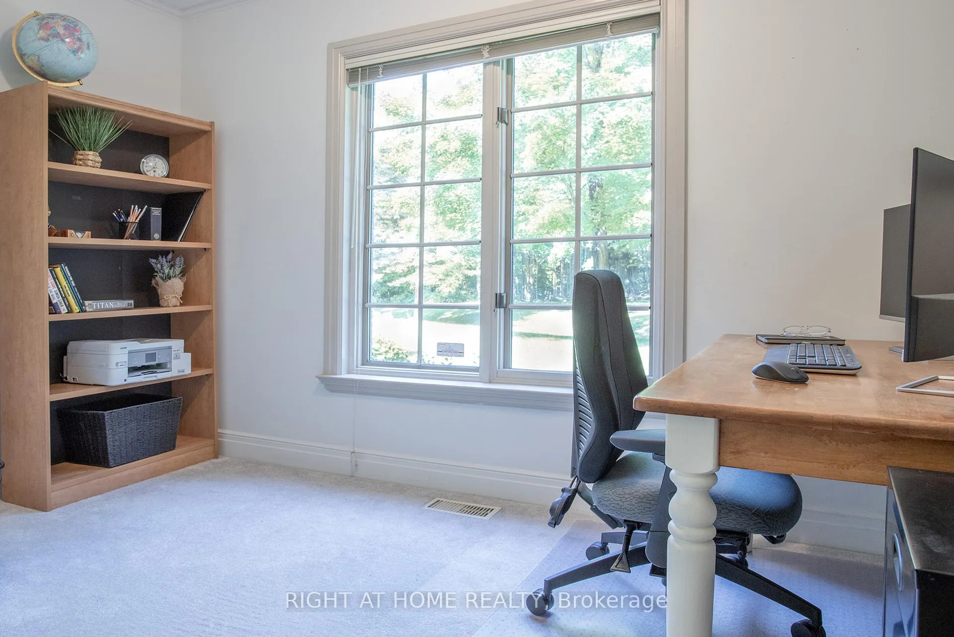 Photo 7 of 27 Timberlane Court, Clarington, Rural Clarington — HOMEH