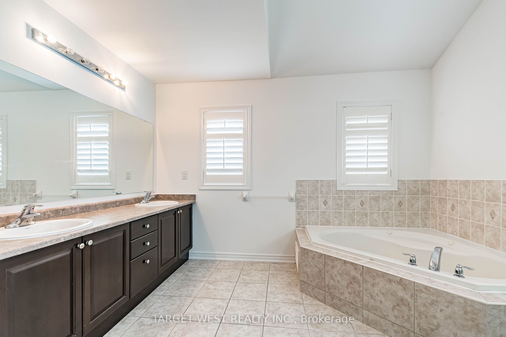 Photo 26 of 9 Olivia Marie Road, Brampton, Bram West — HOMEH