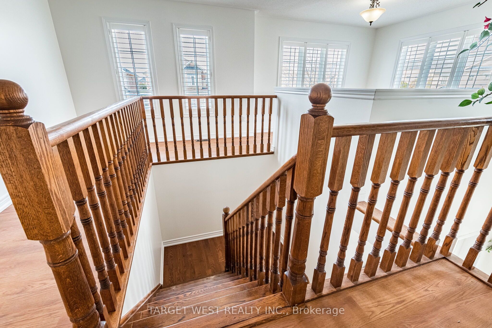 Photo 18 of 9 Olivia Marie Road, Brampton, Bram West — HOMEH