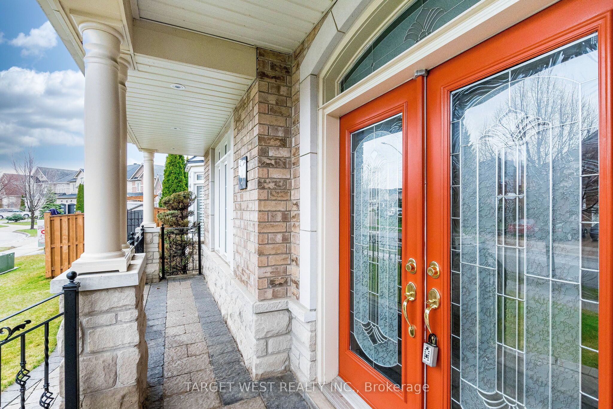 Photo 7 of 9 Olivia Marie Road, Brampton, Bram West — HOMEH