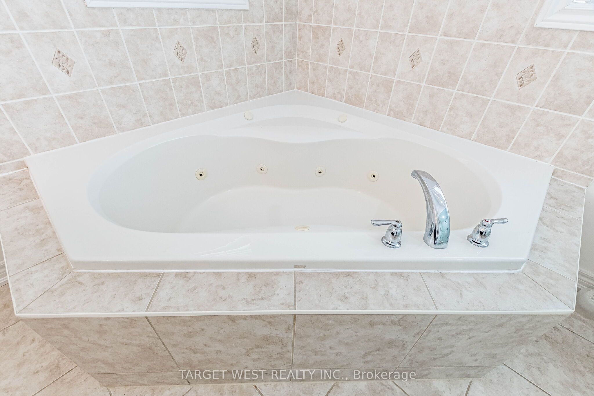 Photo 27 of 9 Olivia Marie Road, Brampton, Bram West — HOMEH