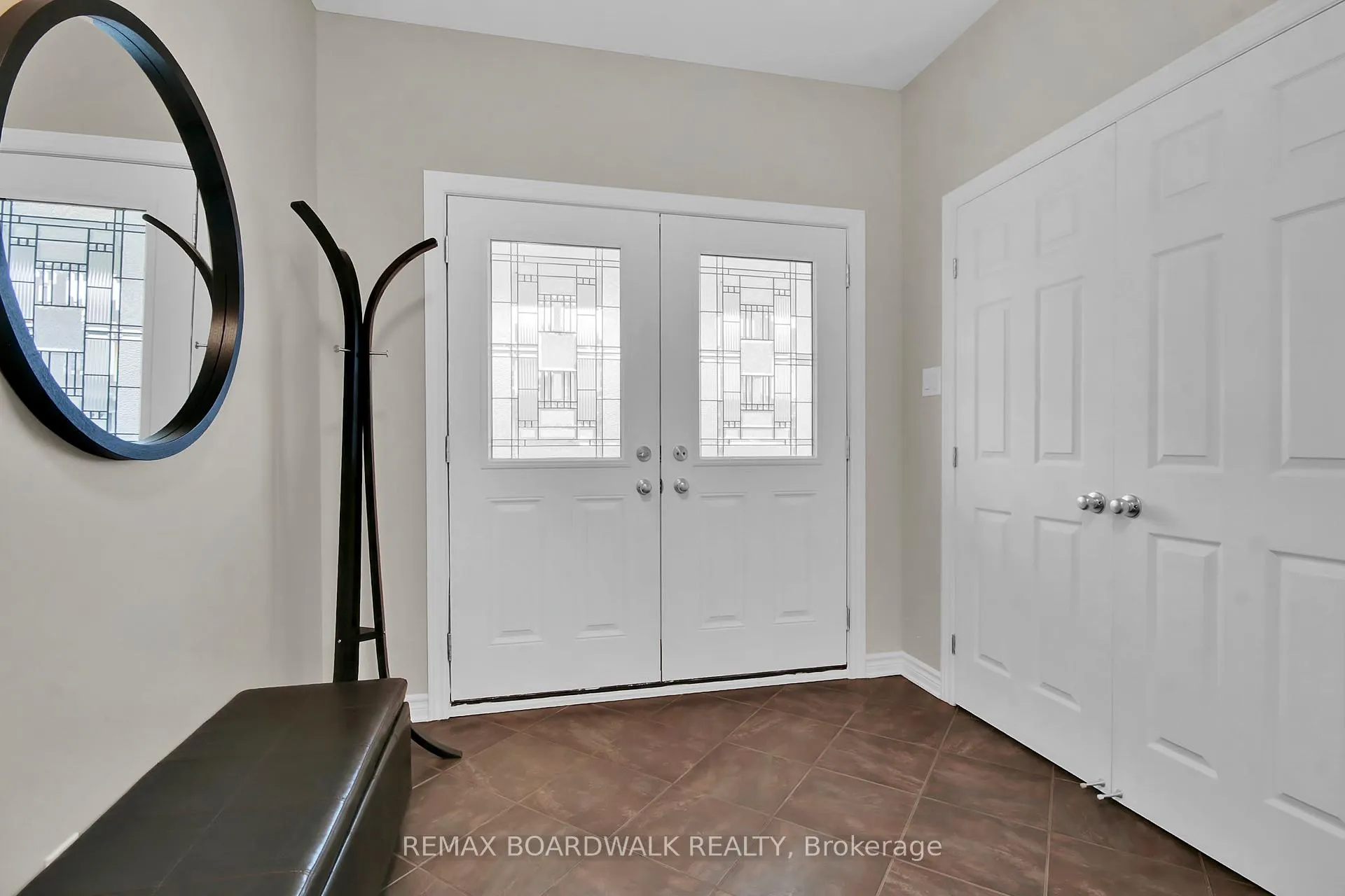 Photo 3 of 802 Tony George Place E, Ottawa, Stittsville (North) — HOMEH