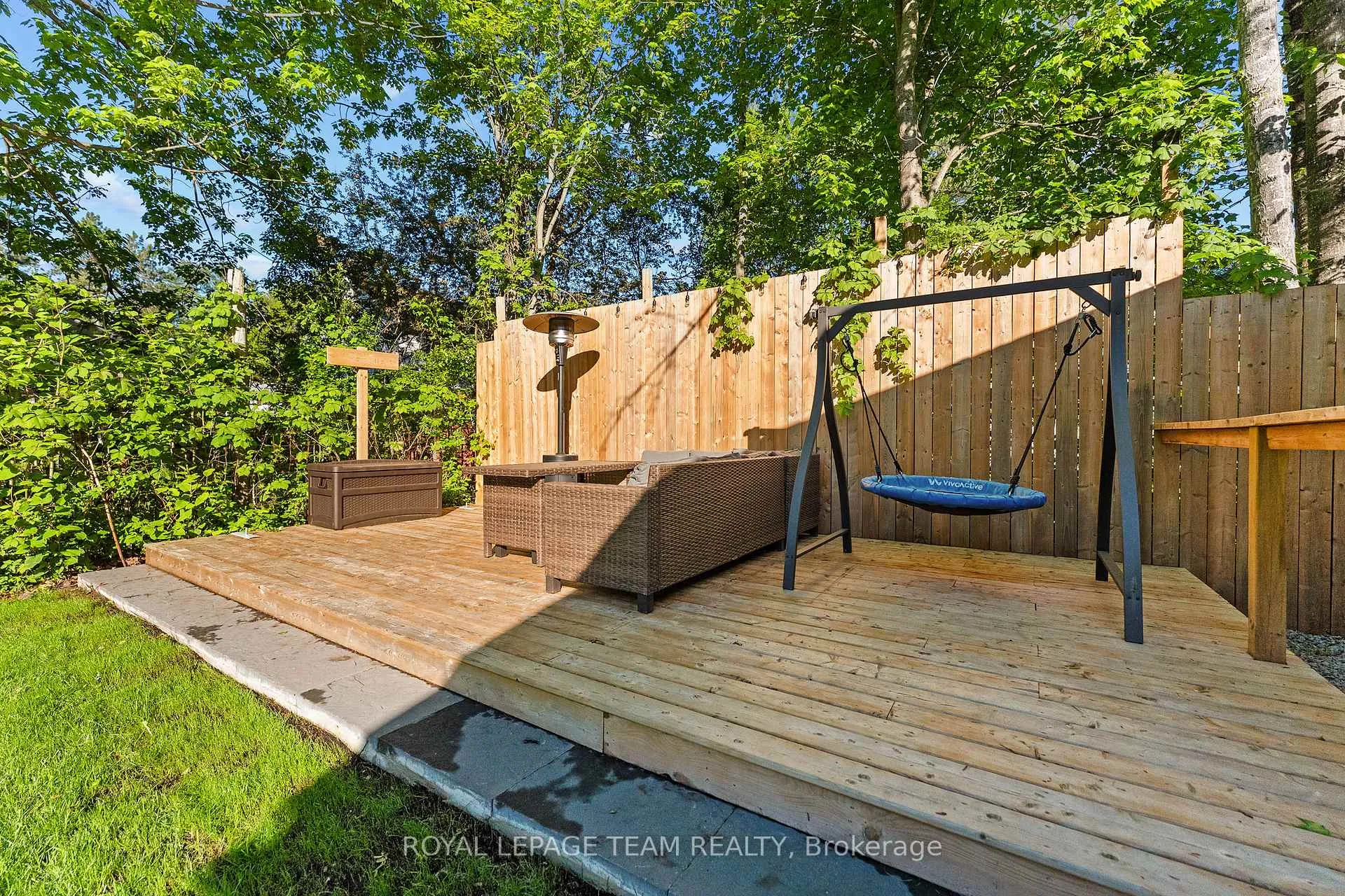 Photo 41 of 25 Frontenac Crescent, Deep River — HOMEH