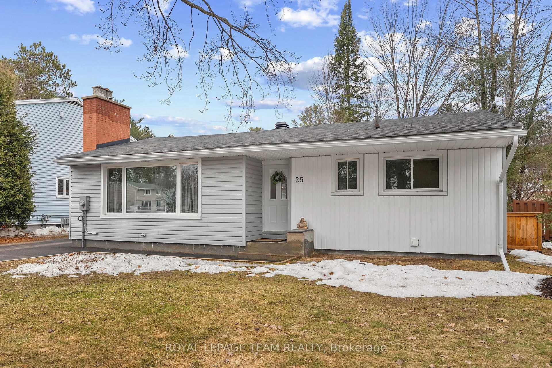 Photo 44 of 25 Frontenac Crescent, Deep River — HOMEH