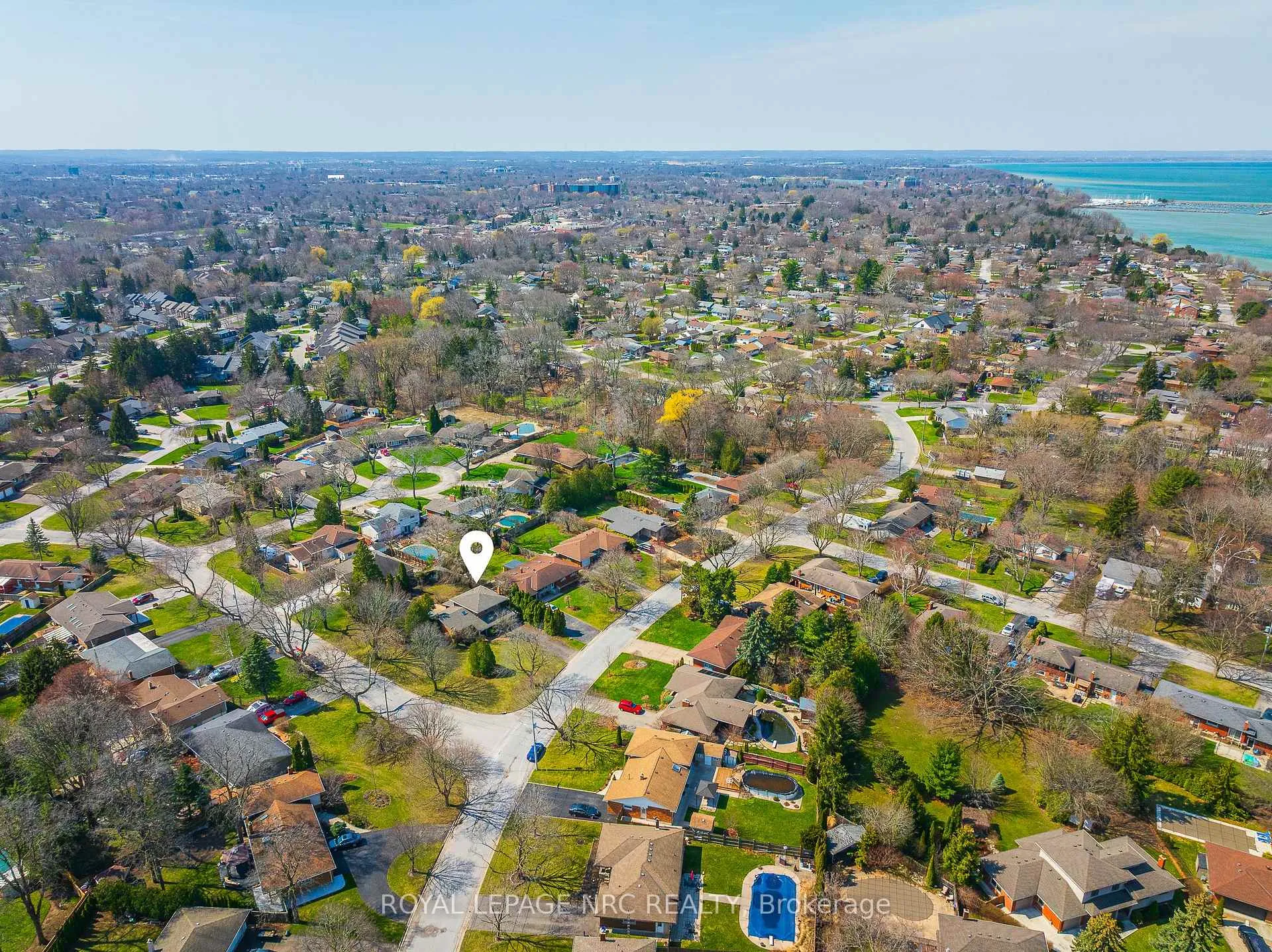 Photo 46 of 20 Old Coach Road, St. Catharines, Lakeshore — HOMEH