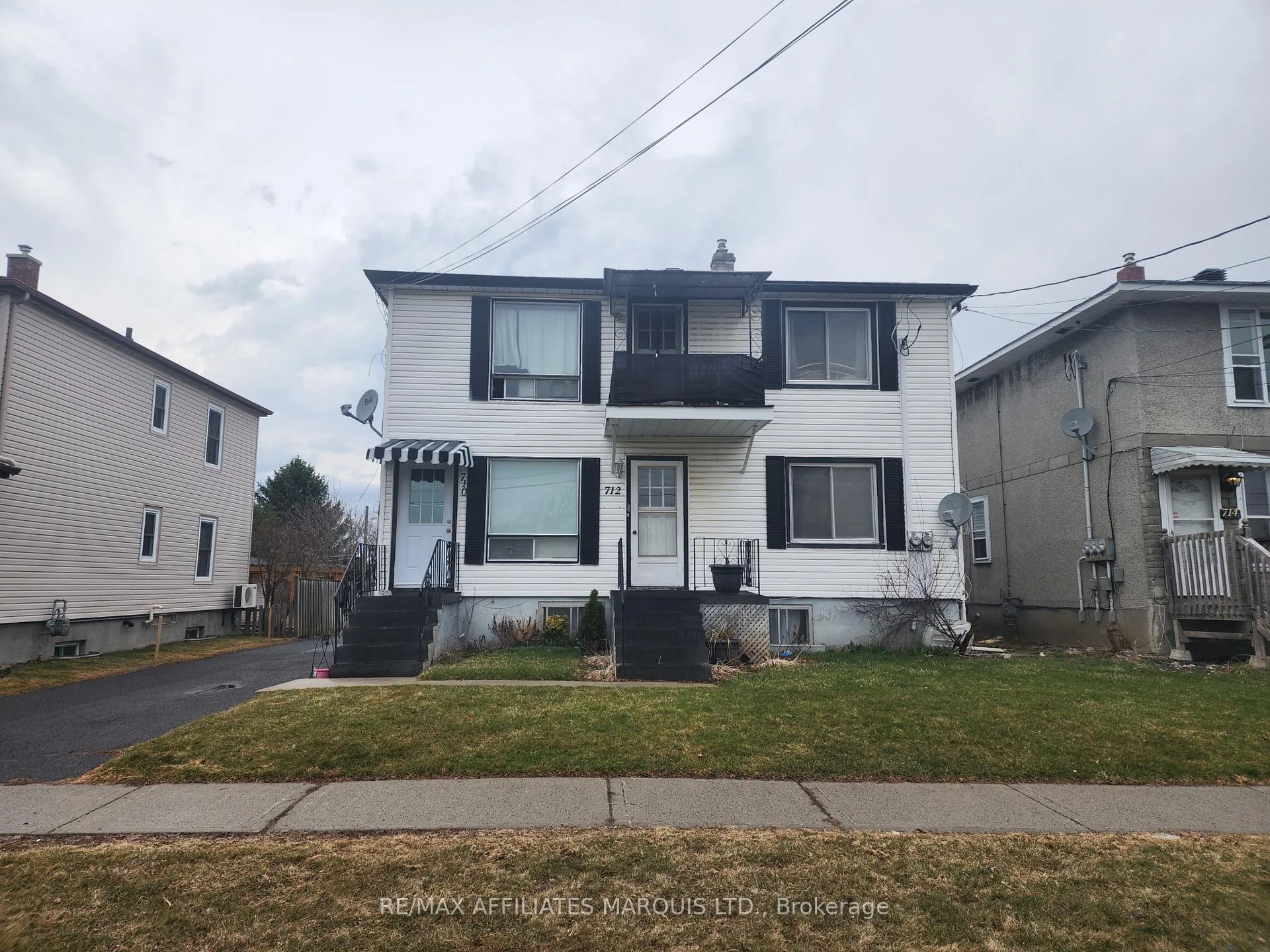 Photo 1 of 712 Eleventh Street E, Cornwall — HOMEH