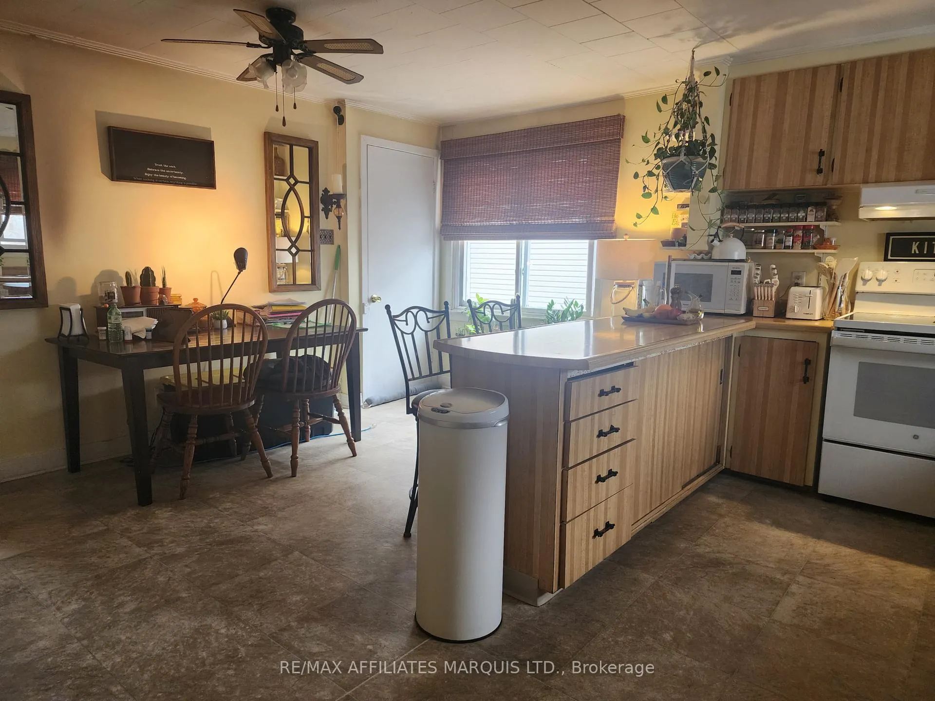 Photo 6 of 712 Eleventh Street E, Cornwall — HOMEH