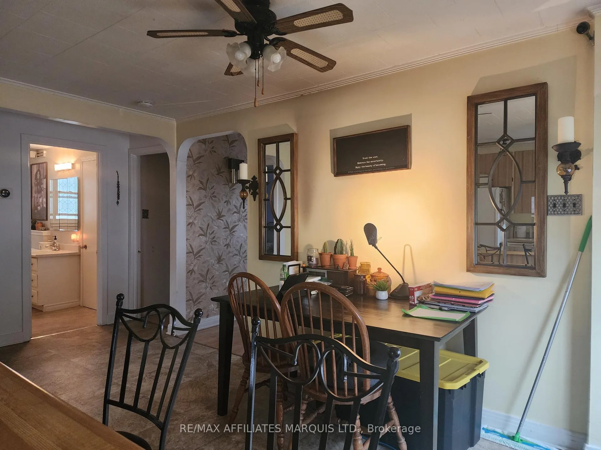 Photo 11 of 712 Eleventh Street E, Cornwall — HOMEH