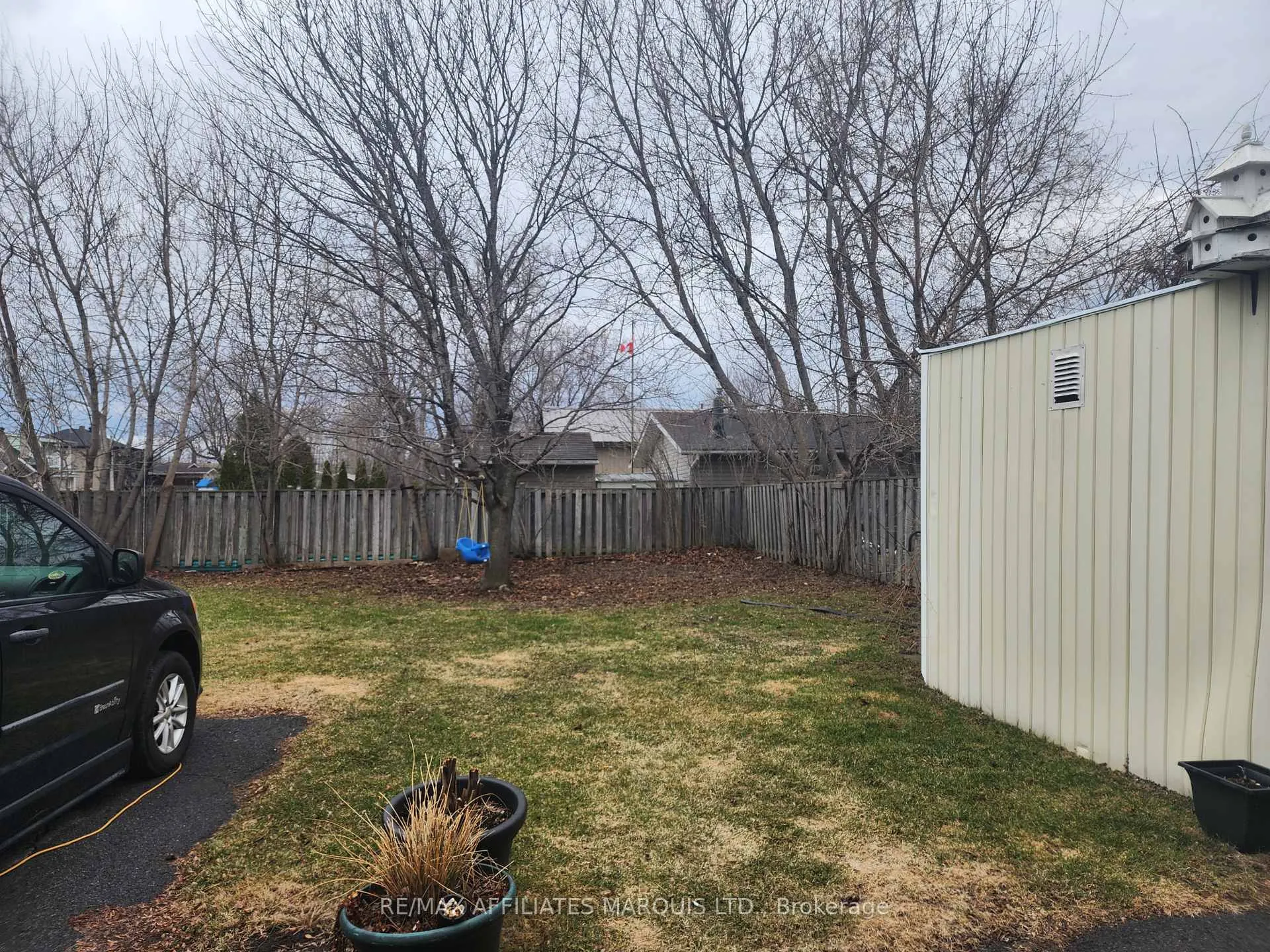 Photo 23 of 712 Eleventh Street E, Cornwall — HOMEH