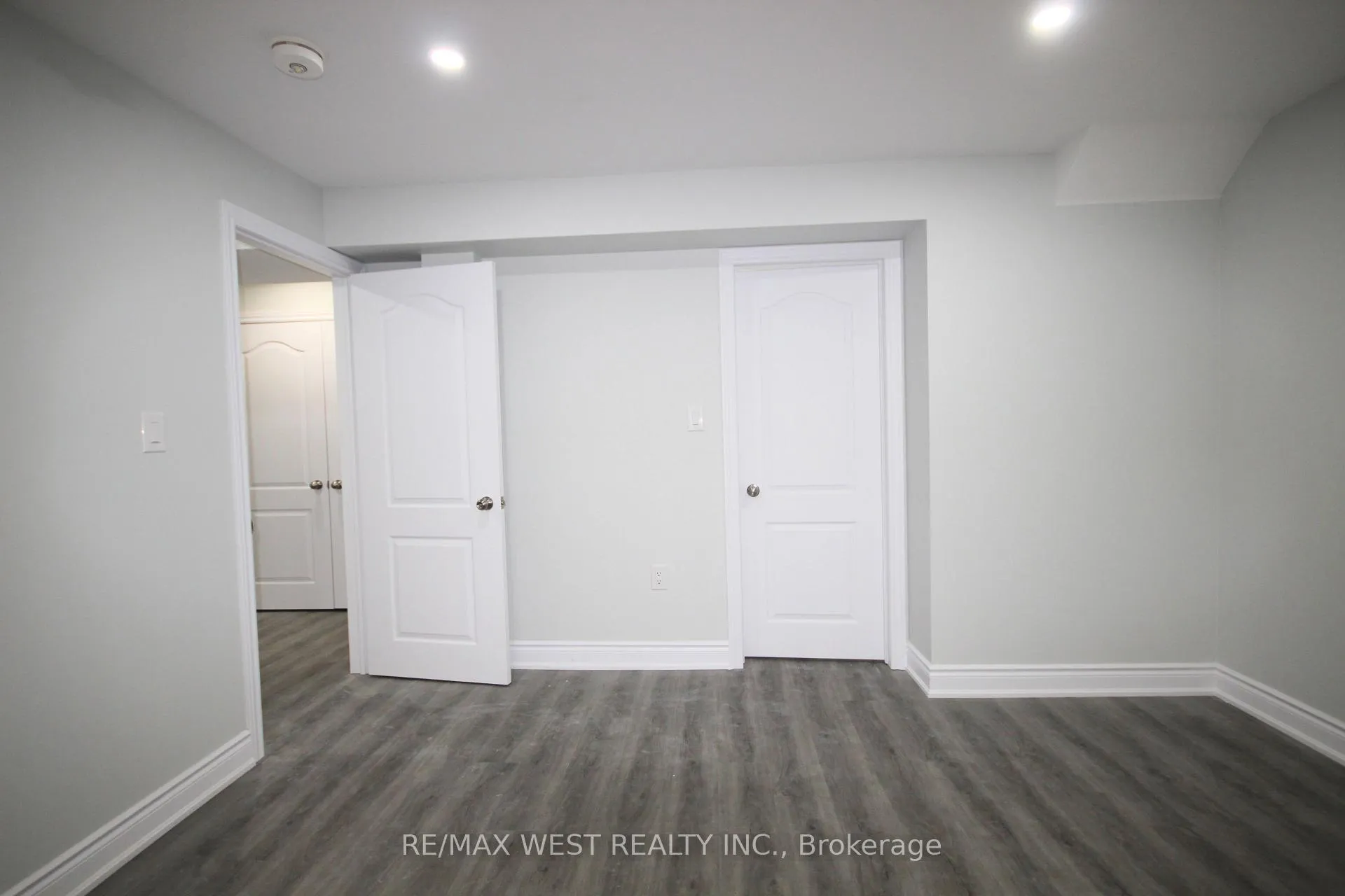 Photo 20 of Unit BSMT, 152 The Queensway, Barrie, Innis-Shore — HOMEH
