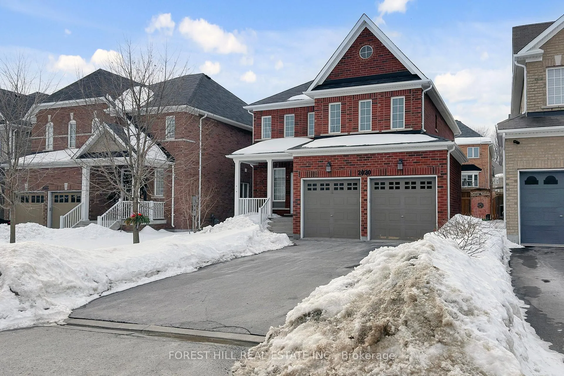 Photo 2 of 2020 Magee Court, Oshawa, Taunton — HOMEH