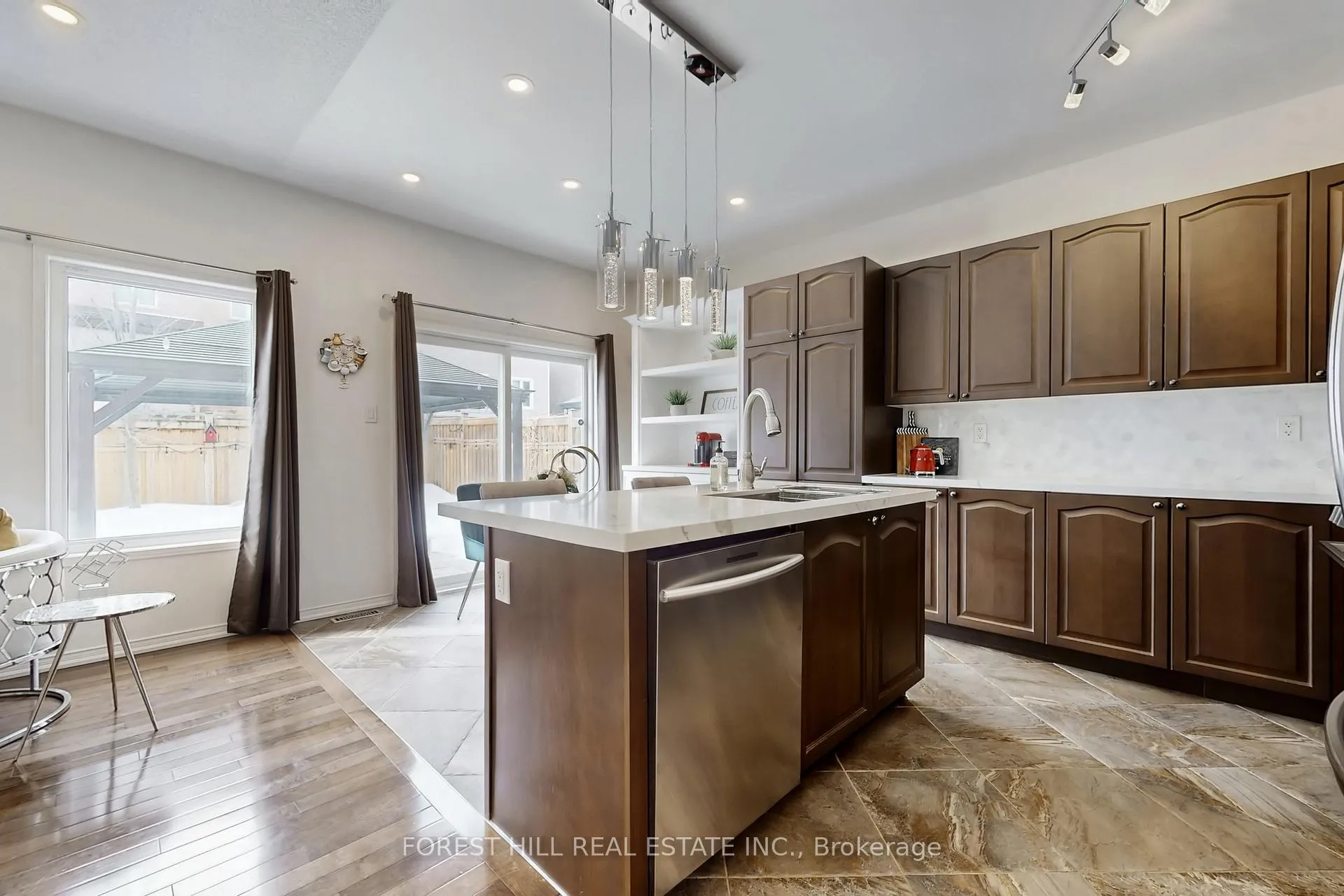 Photo 12 of 2020 Magee Court, Oshawa, Taunton — HOMEH